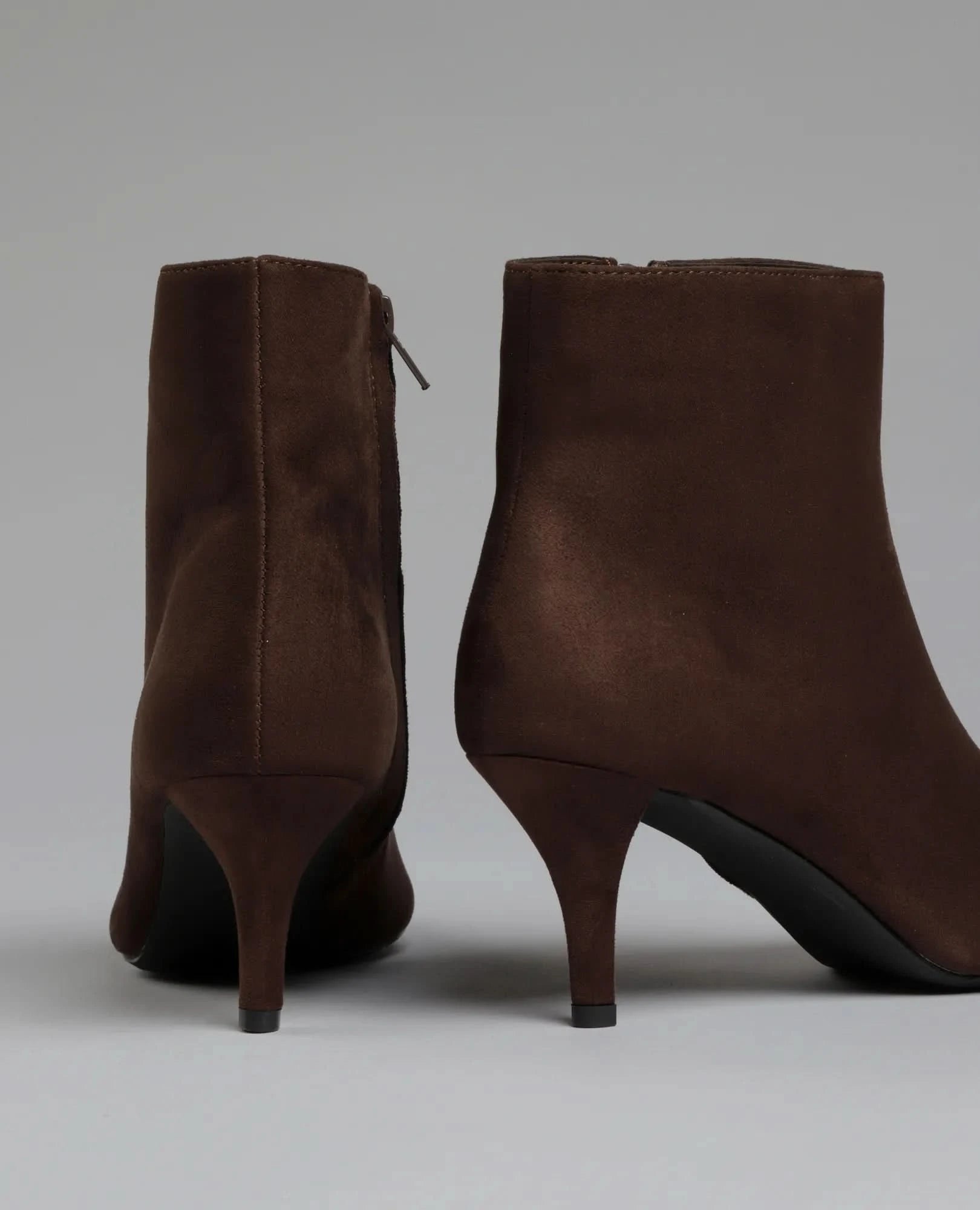 מגפוני עקב - אושר - B Unique - מגפונים