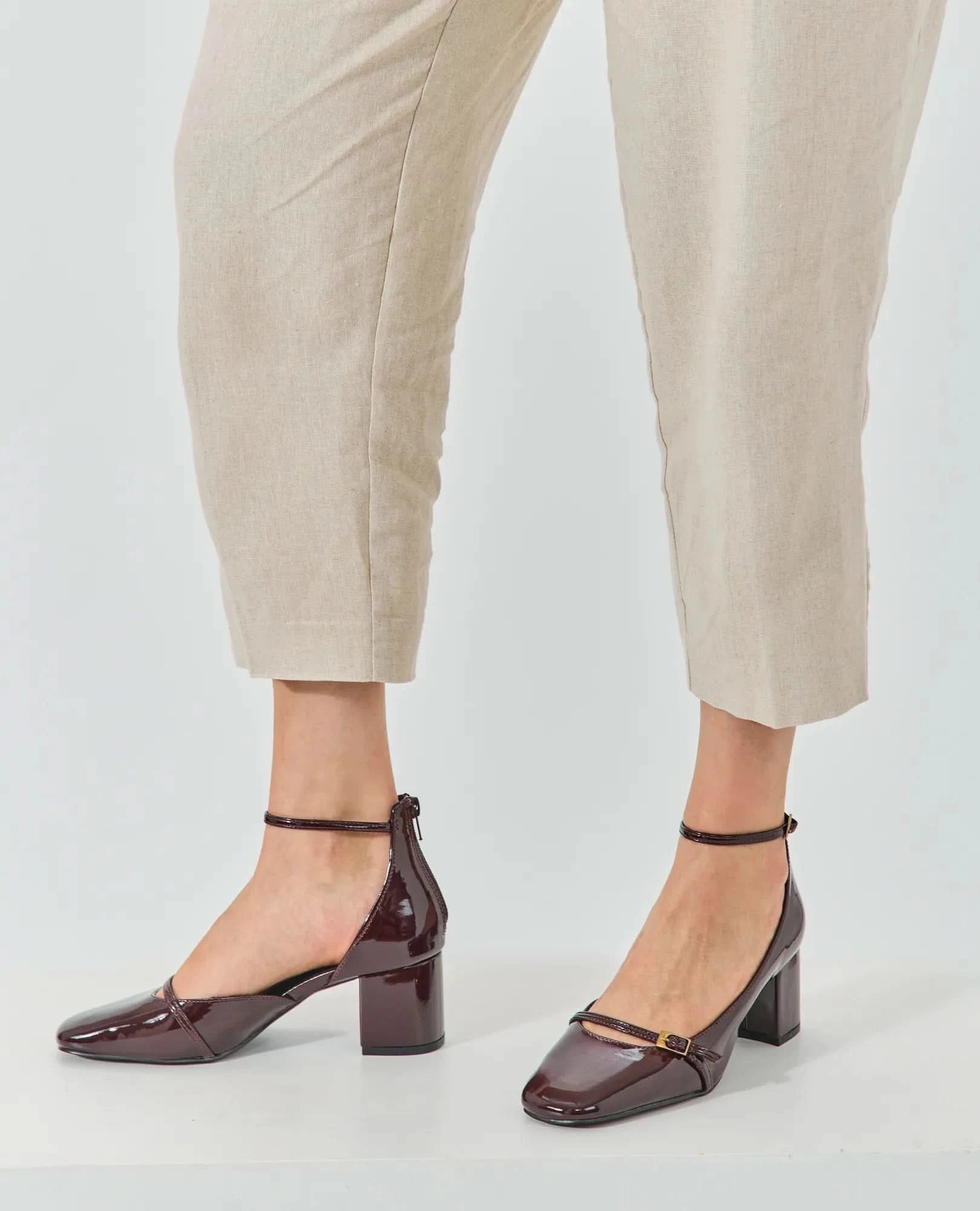 נעלי עקב - שי - B Unique - נעלי עקב