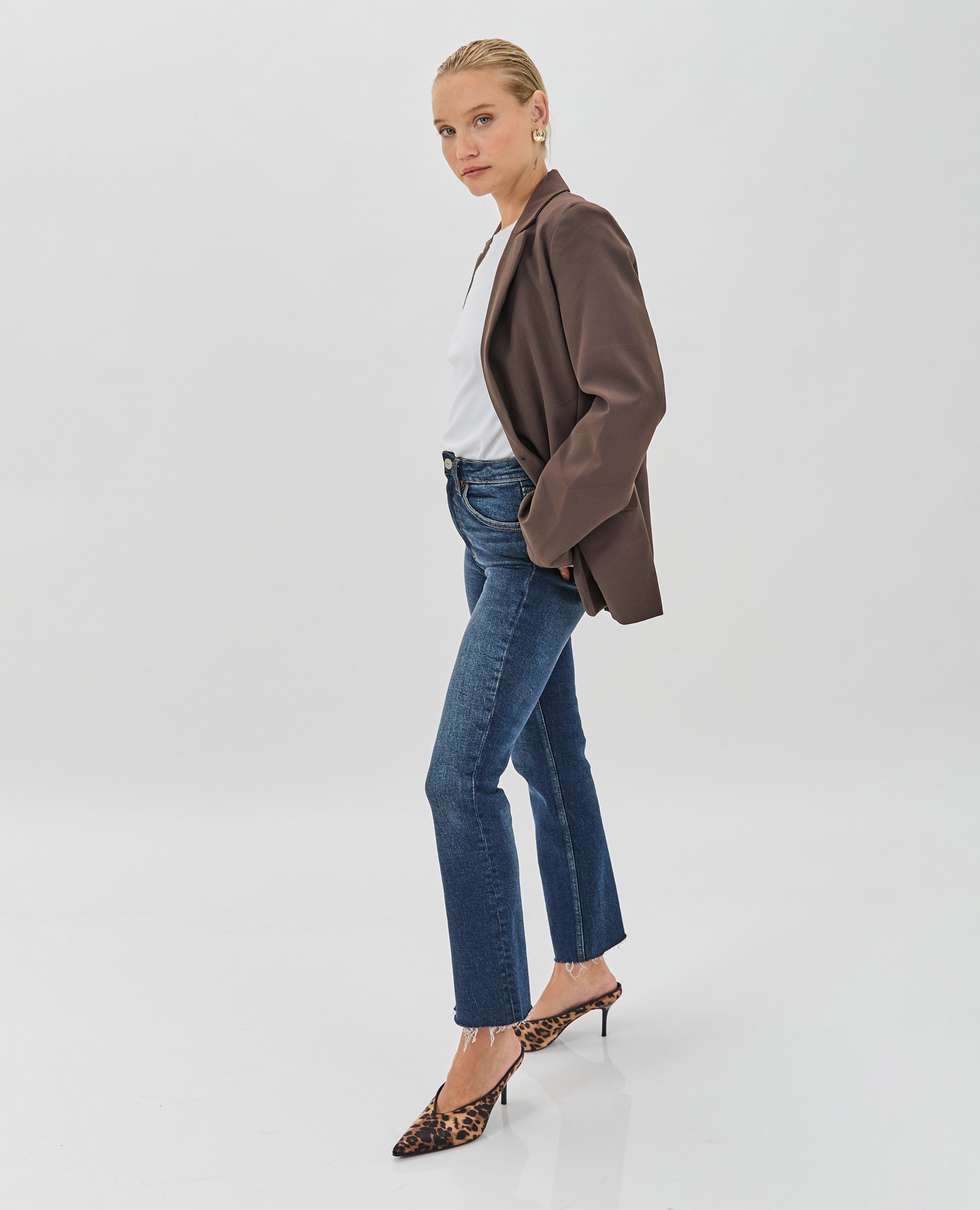 כפכפי עקב - דקל - B Unique - כפכפי עקב