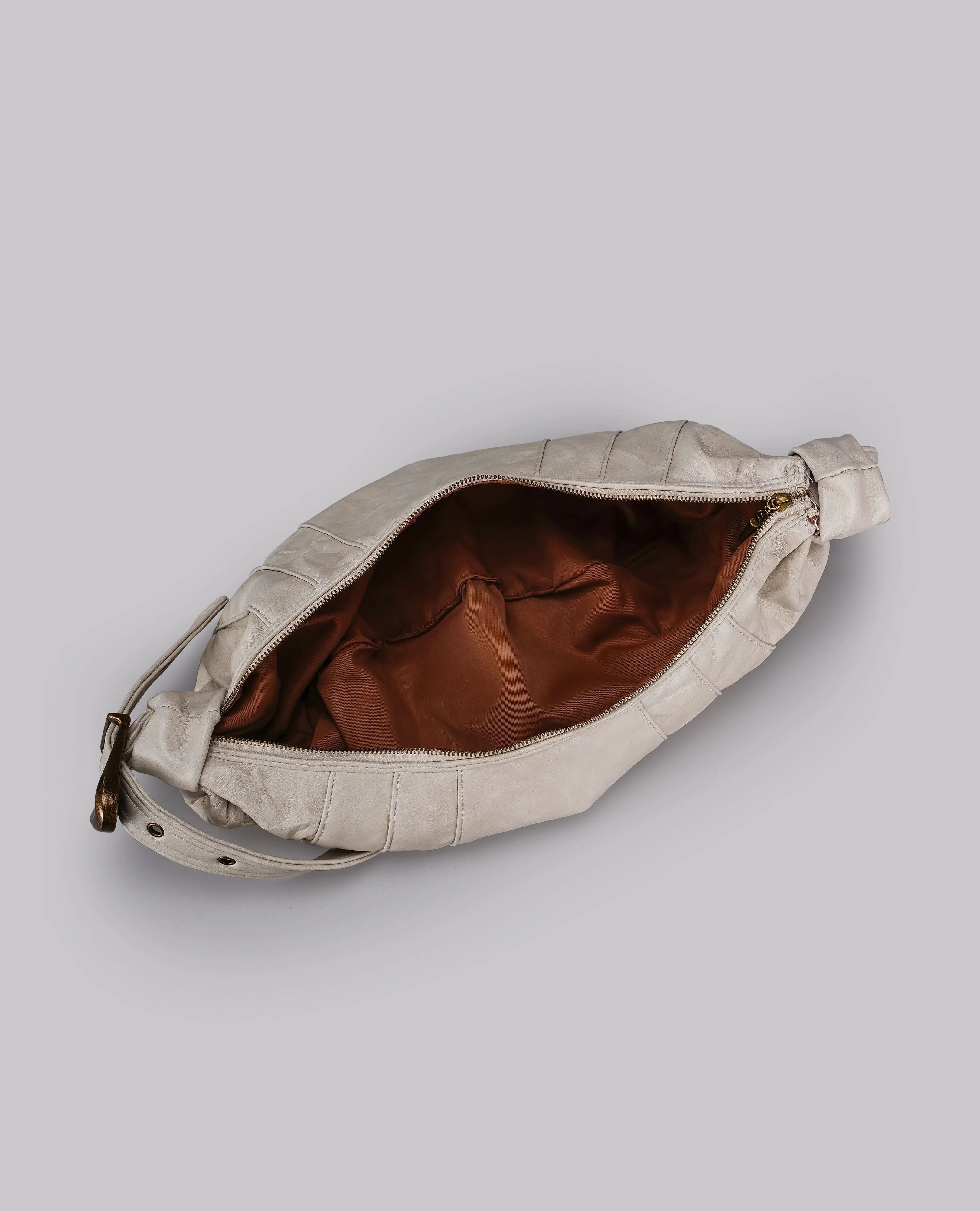 תיק פאוץ'- מנואלה - B Unique - תיקי פאוץ'