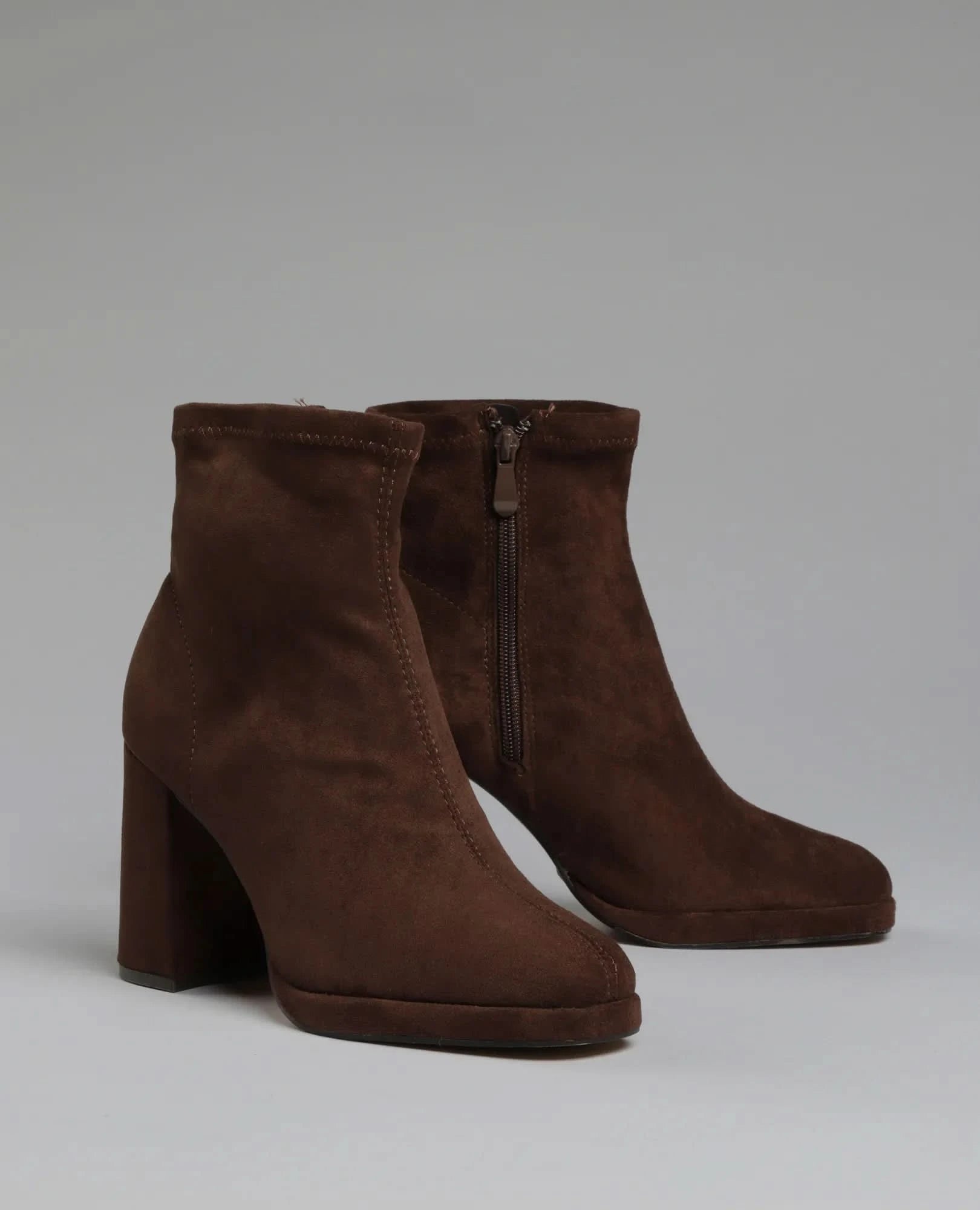 מגפוני עקב - שירי - B Unique - מגפונים