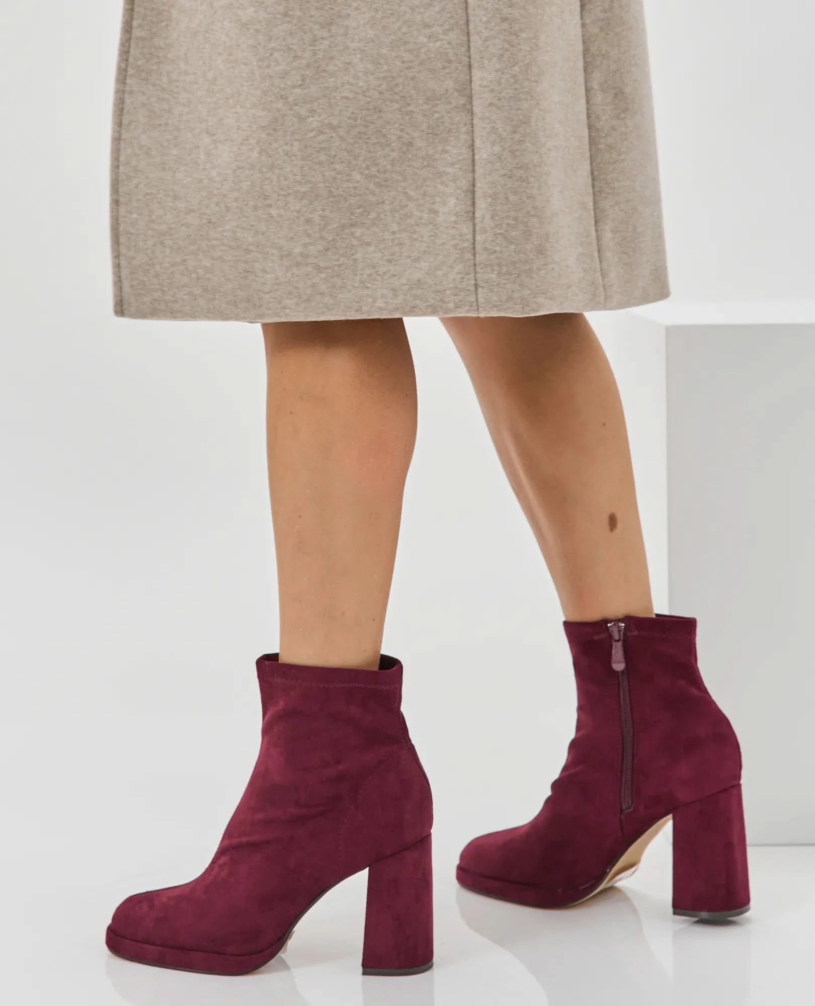 מגפוני עקב - שירי - B Unique - מגפונים