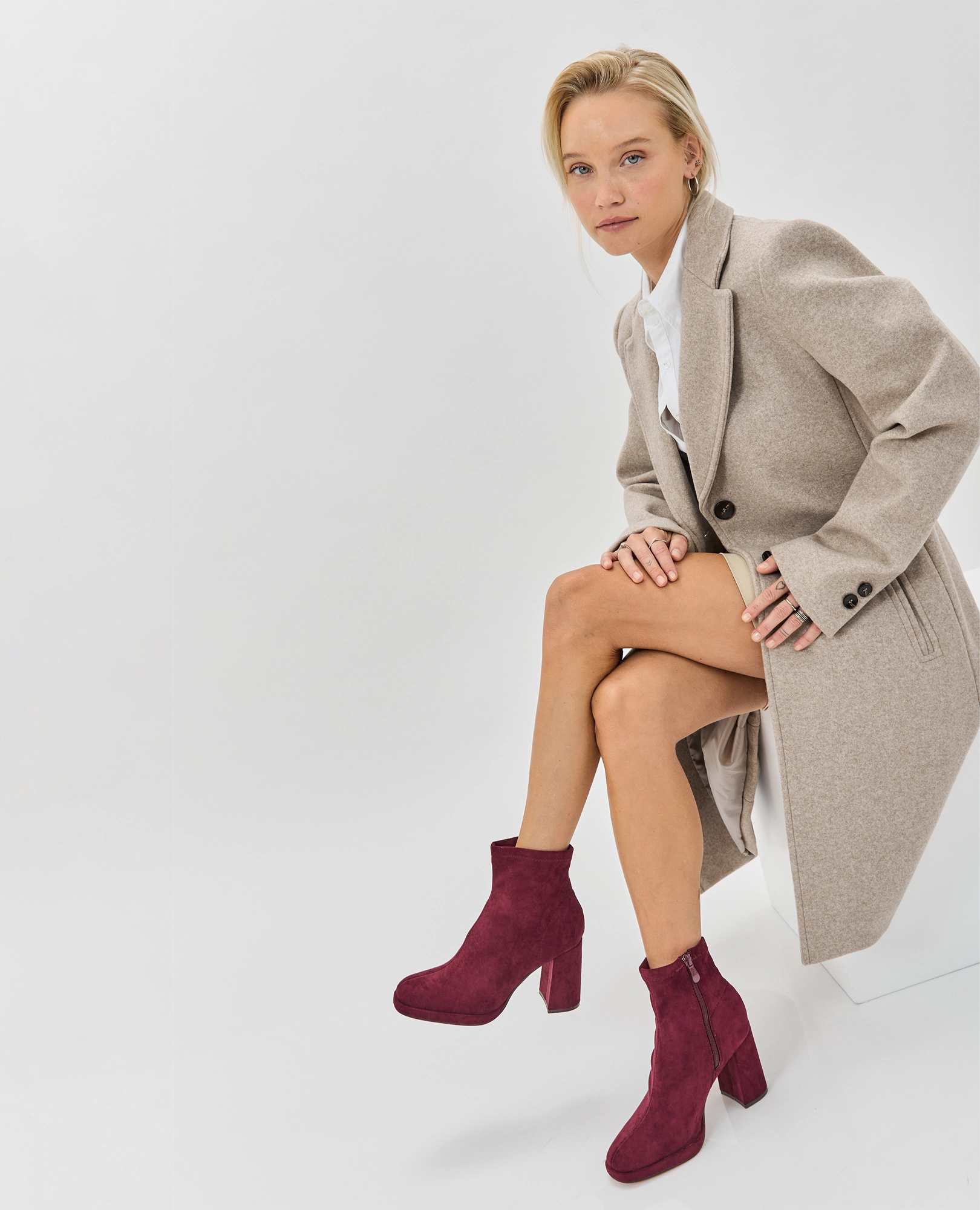 מגפוני עקב - שירי - B Unique - מגפונים