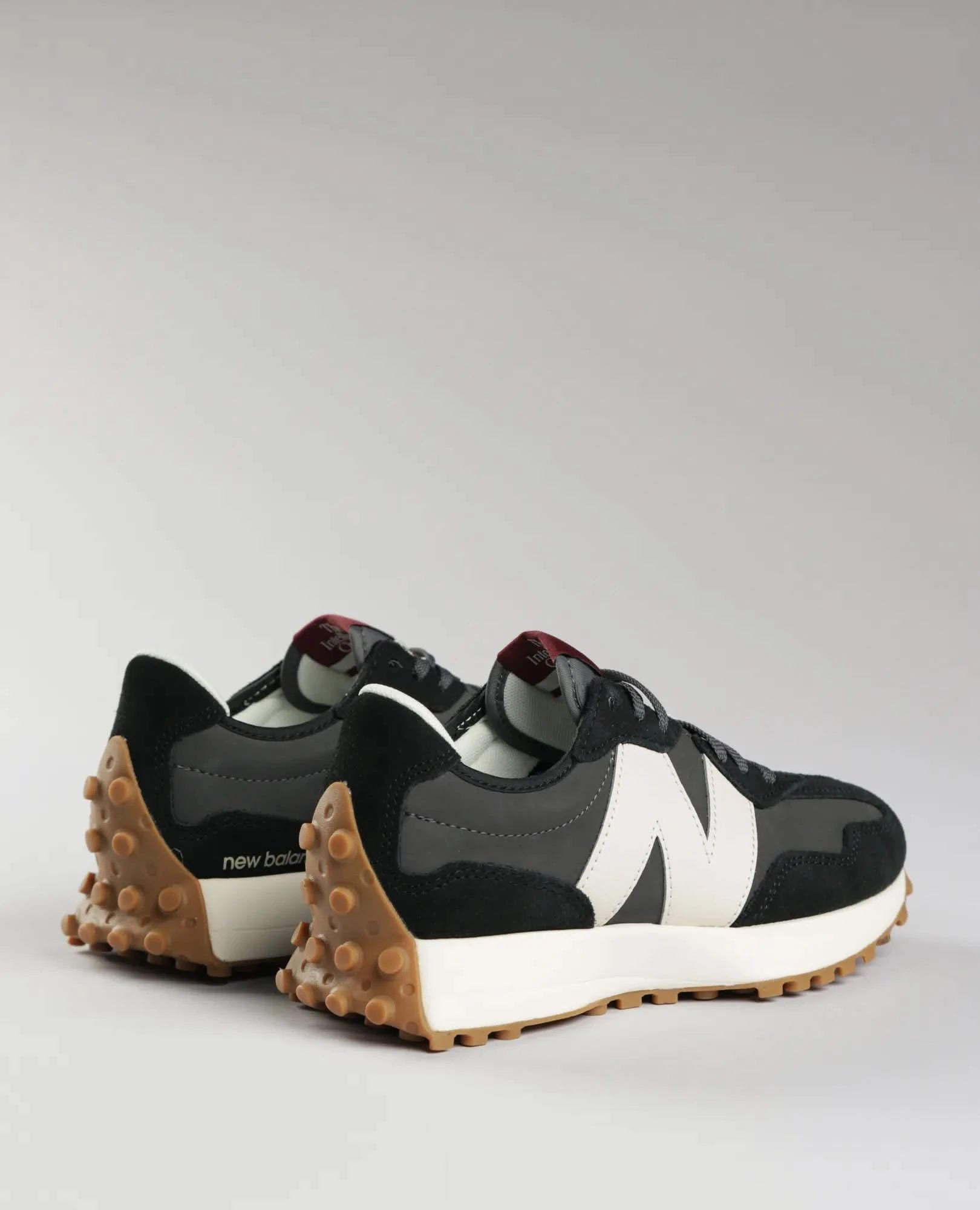 סניקרס 327 - נשים - B Unique