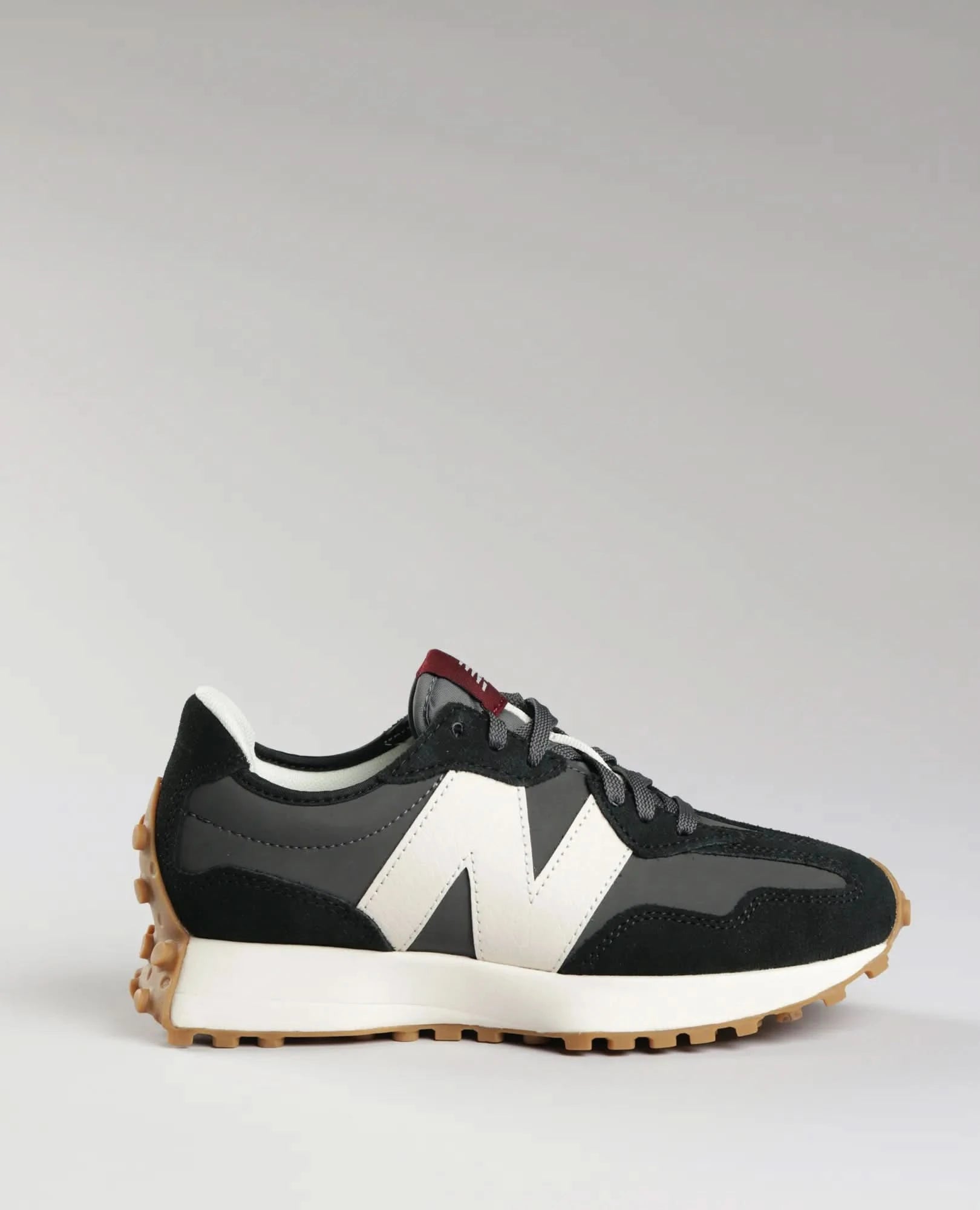 סניקרס 327 - נשים - B Unique