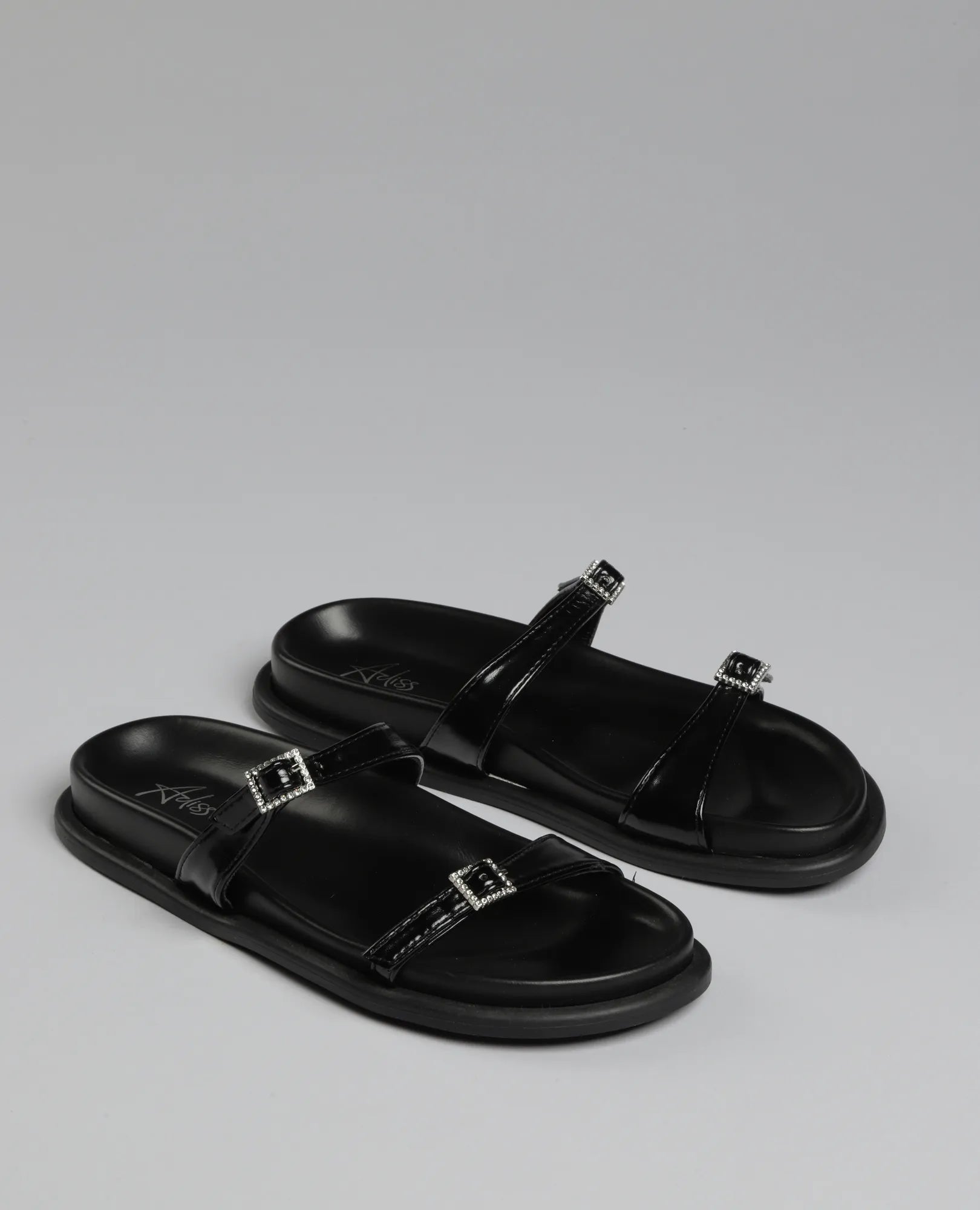 כפכפי רצועות - איריס - B Unique - סנדלים