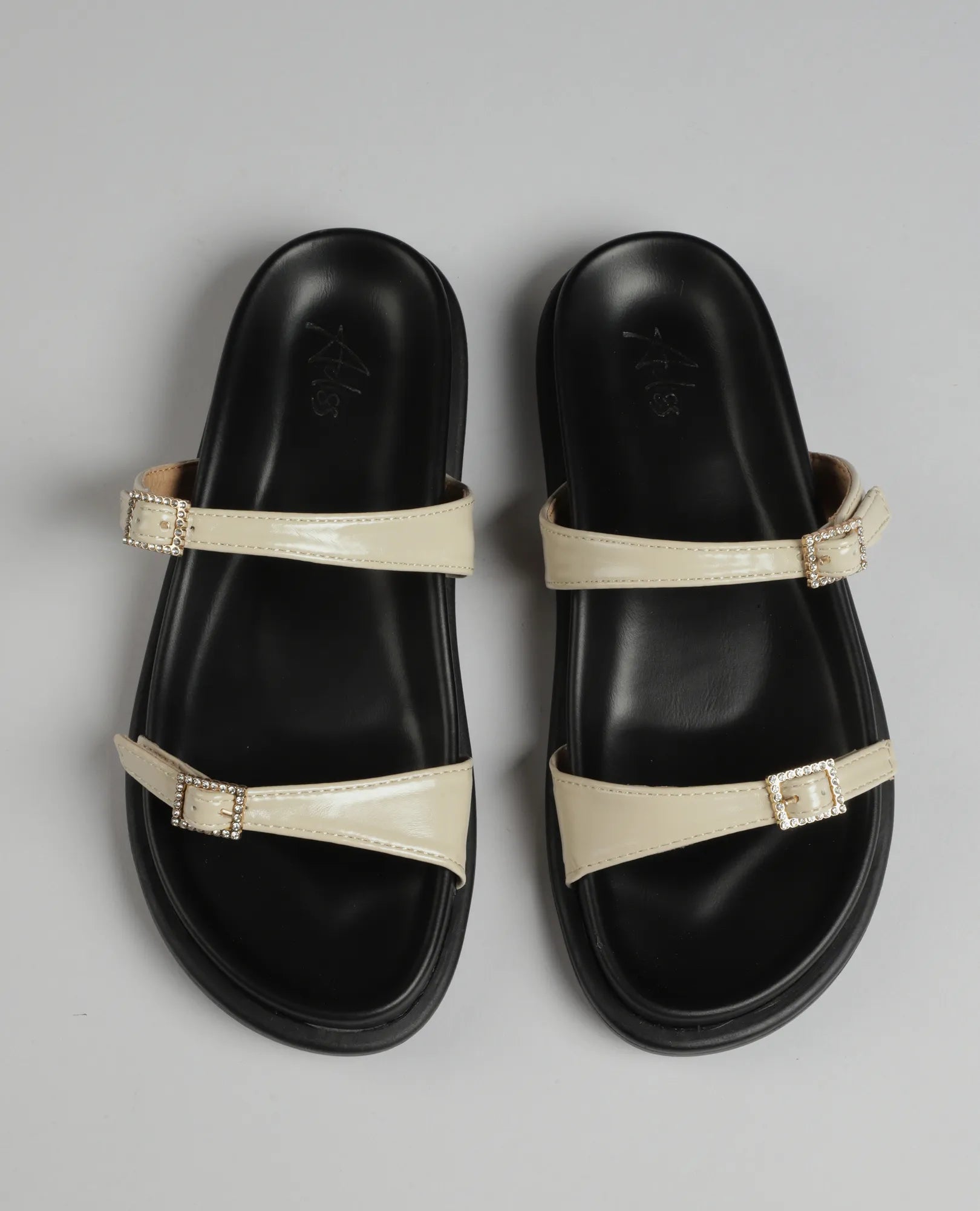 כפכפי רצועות - איריס - B Unique - סנדלים