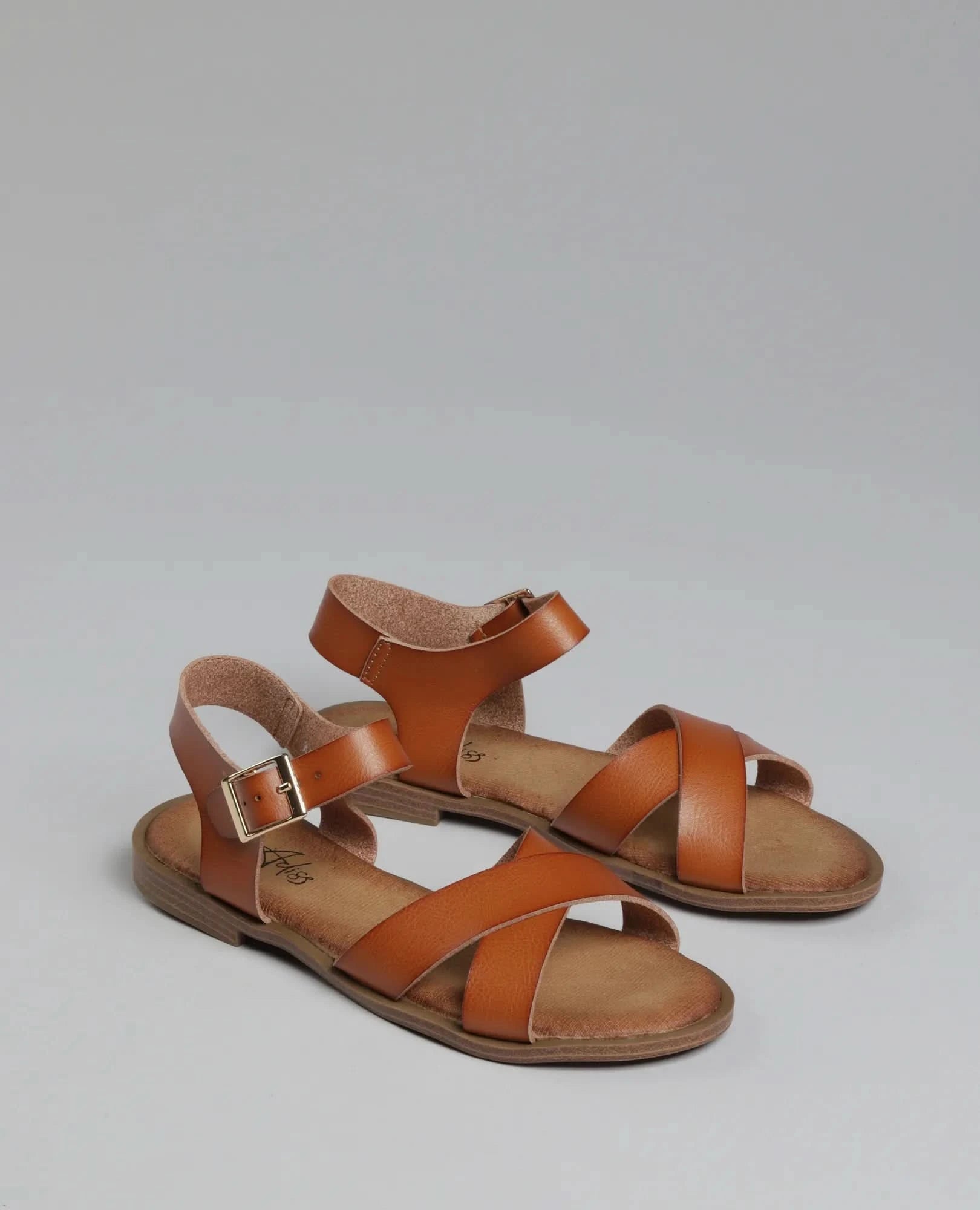 סנדלי רצועות - ליבנת - B Unique - סנדלים