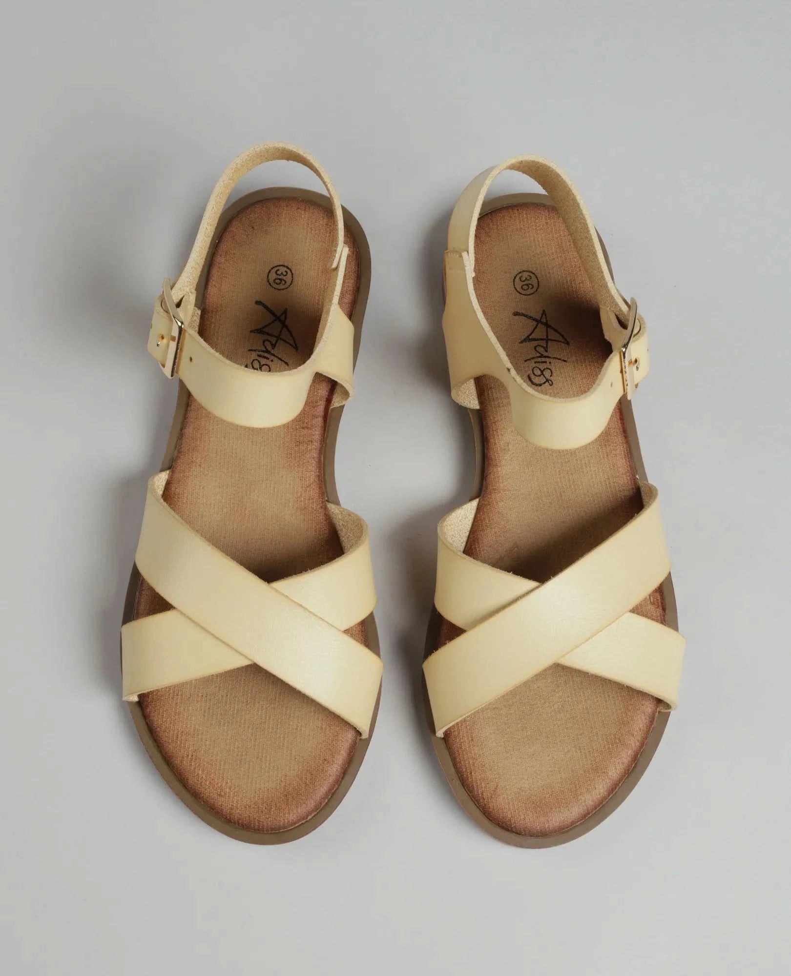 סנדלי רצועות - ליבנת - B Unique - סנדלים