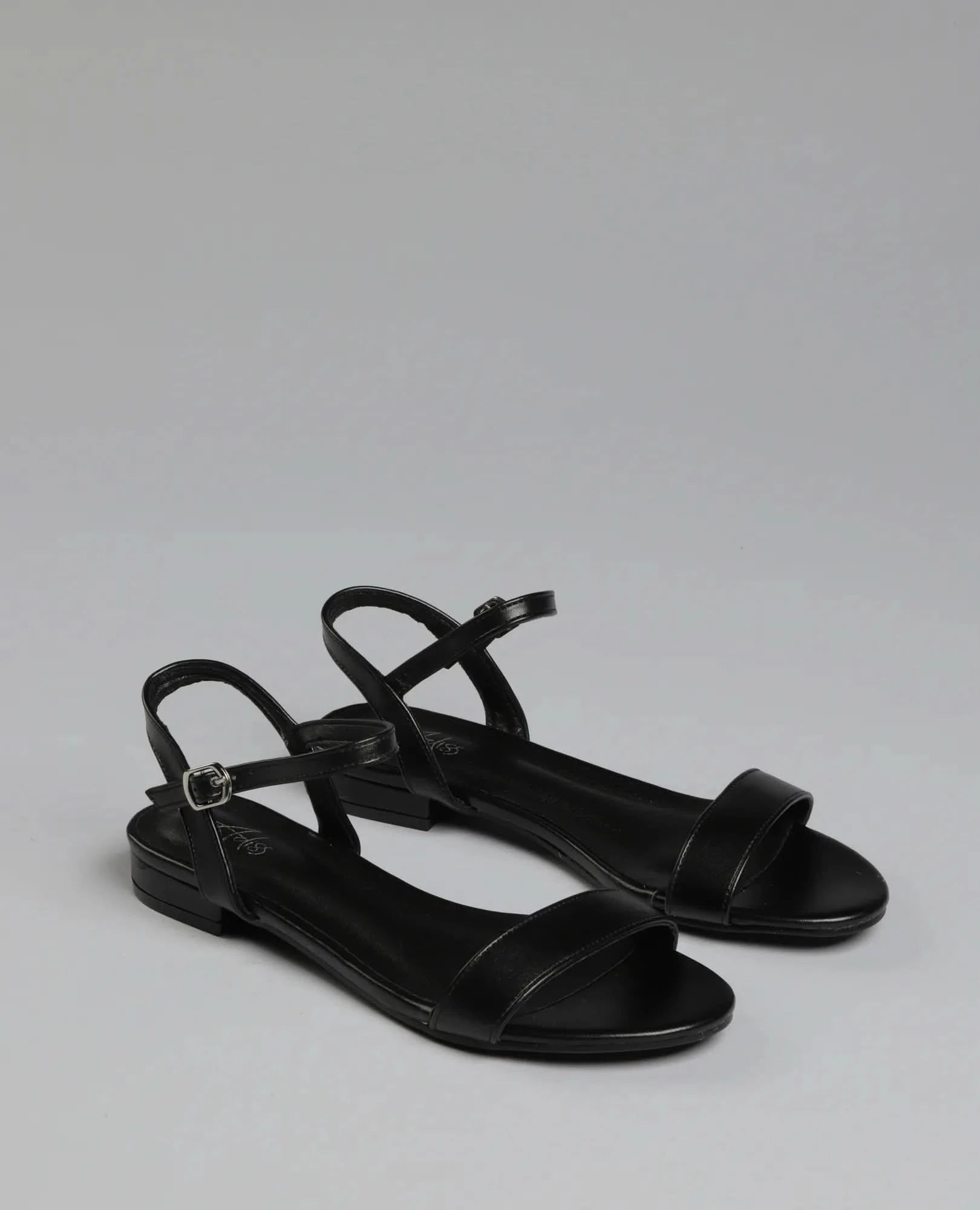 סנדלים שטוחים - לידר - B Unique - סנדלים