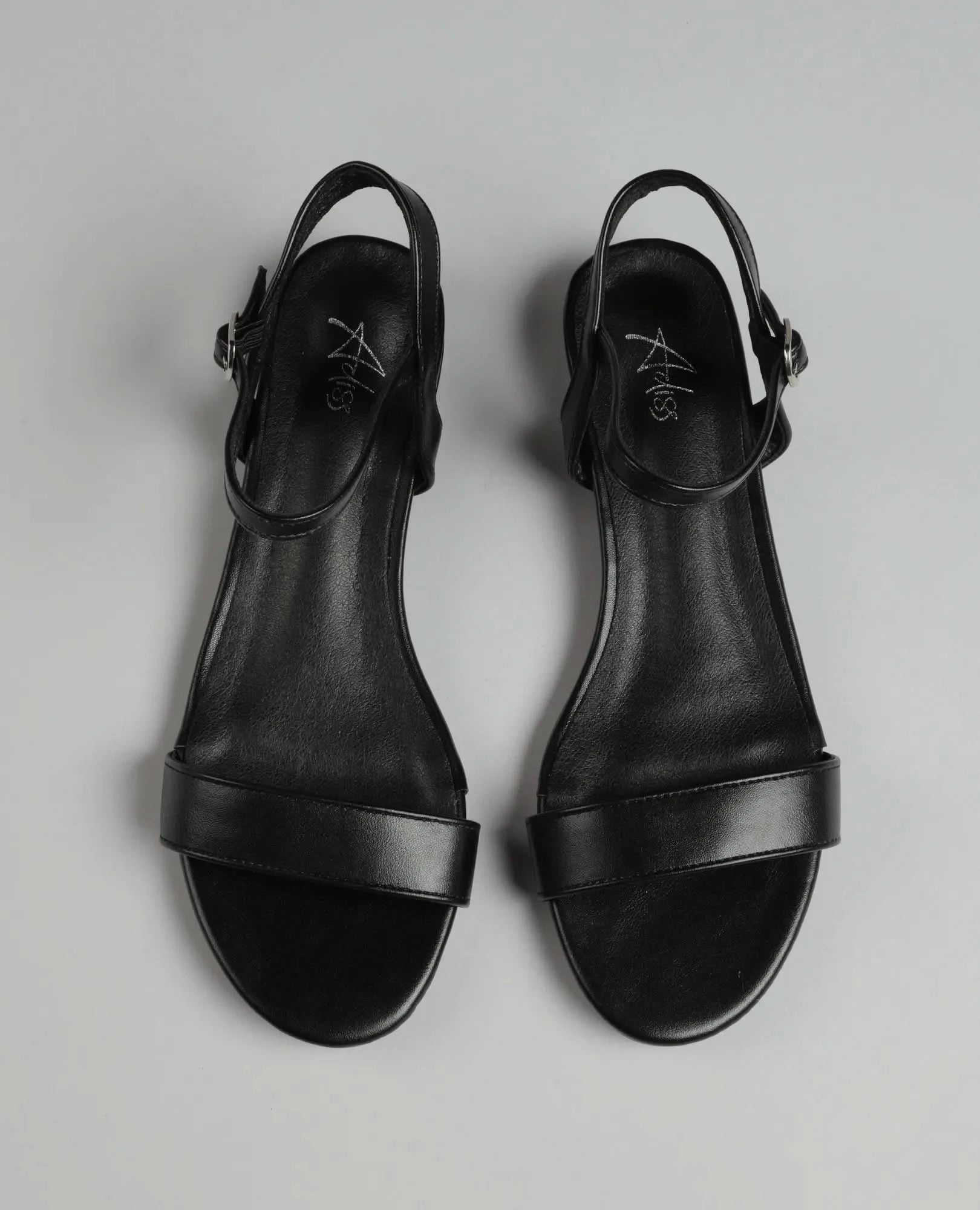 סנדלים שטוחים - לידר - B Unique - סנדלים