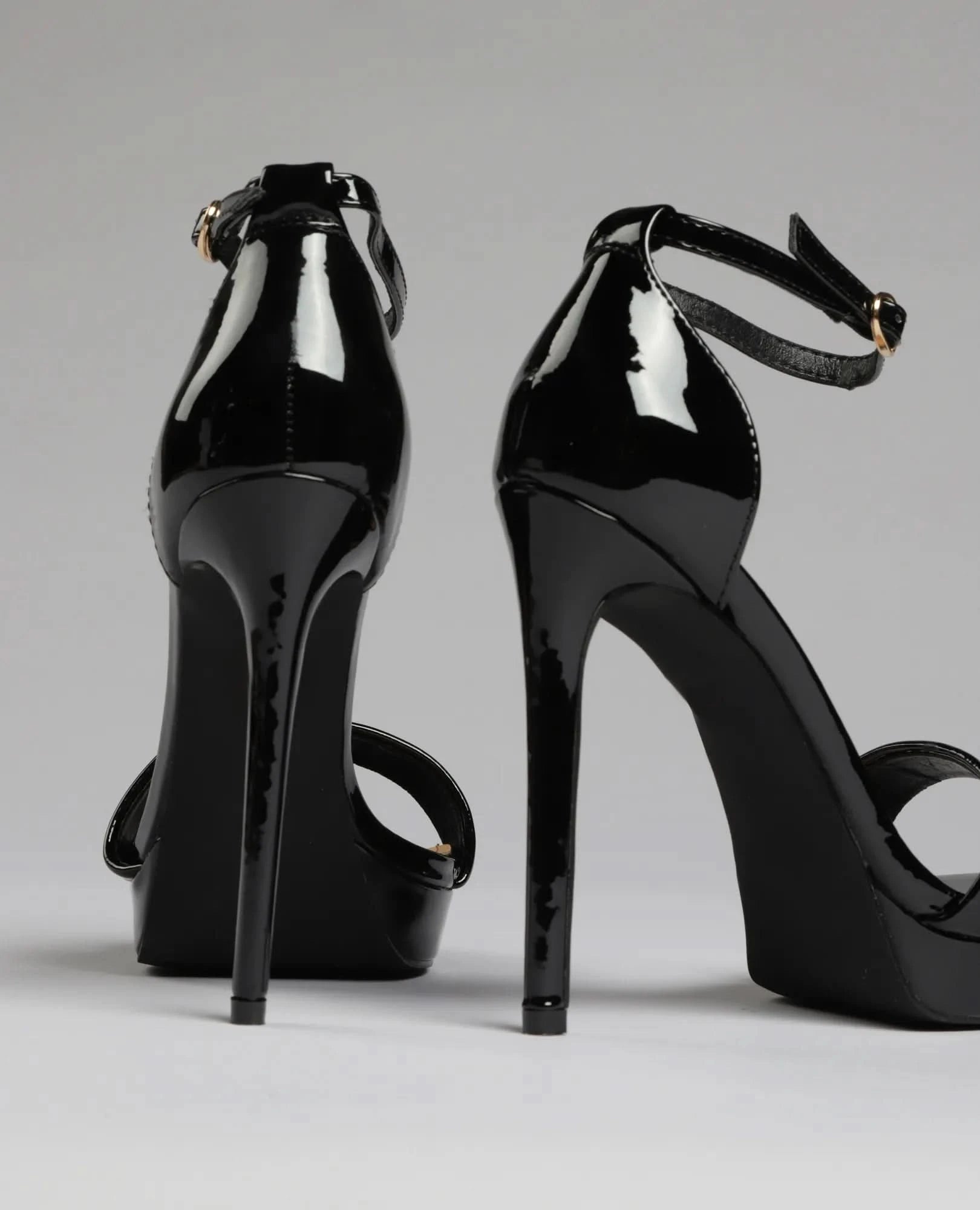 נעלי עקב - פלג - B Unique - נעלי עקב