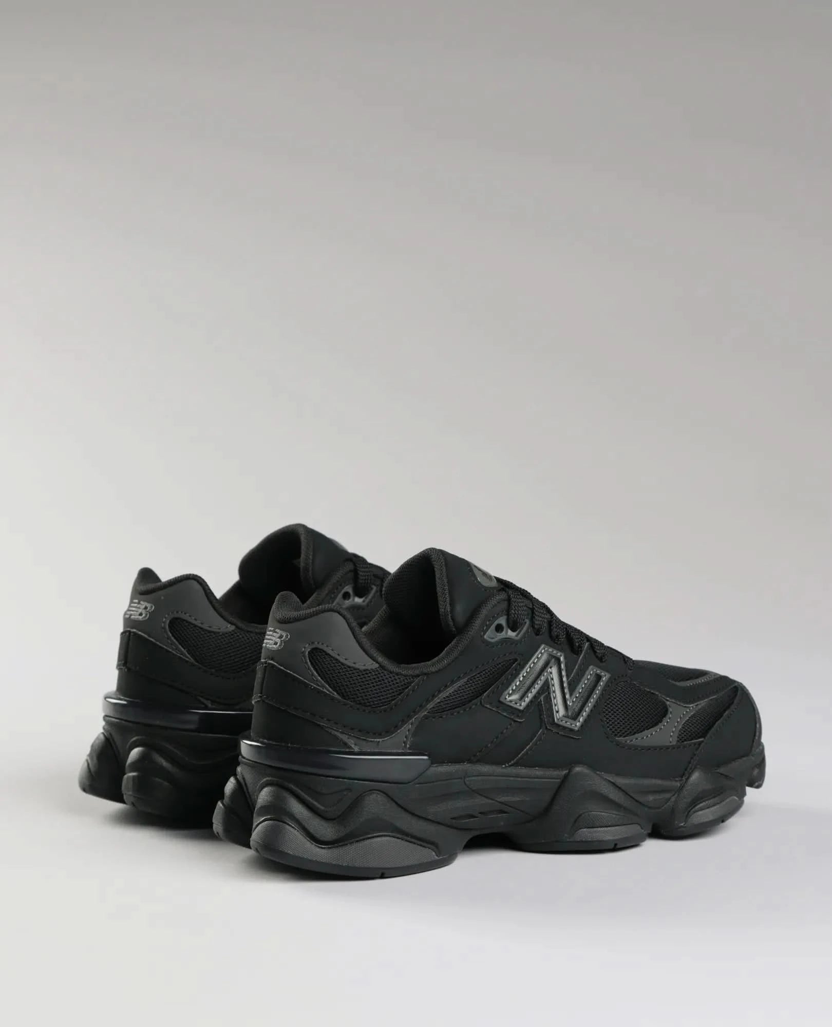 סניקרס 9060 - נשים - B Unique