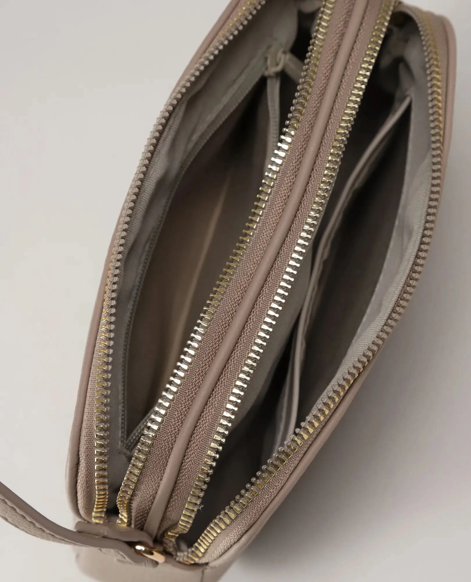 תיק צד קלאסי- רביד - B Unique - תיק צד