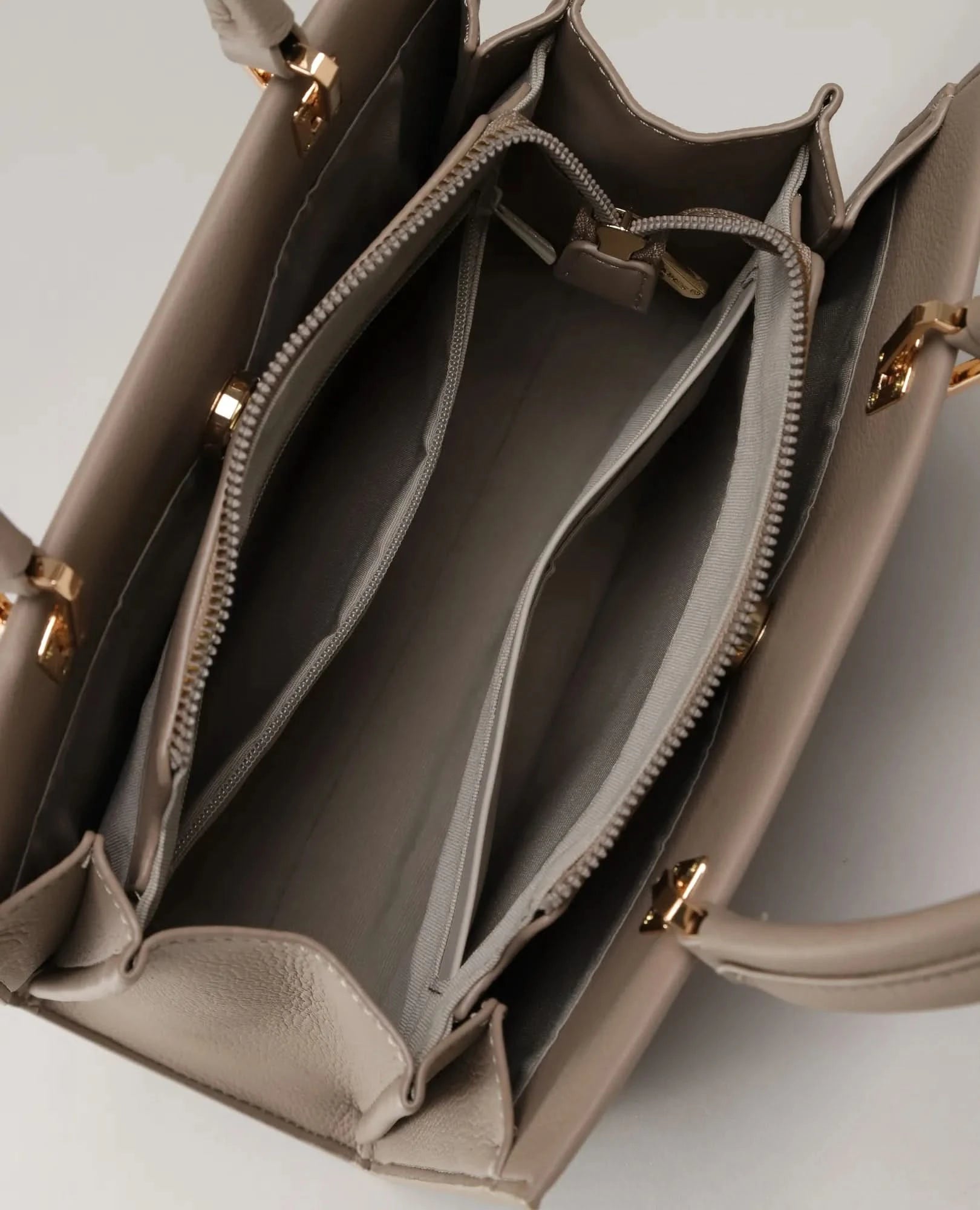 תיק צד קשיח- שילה - B Unique - תיק צד