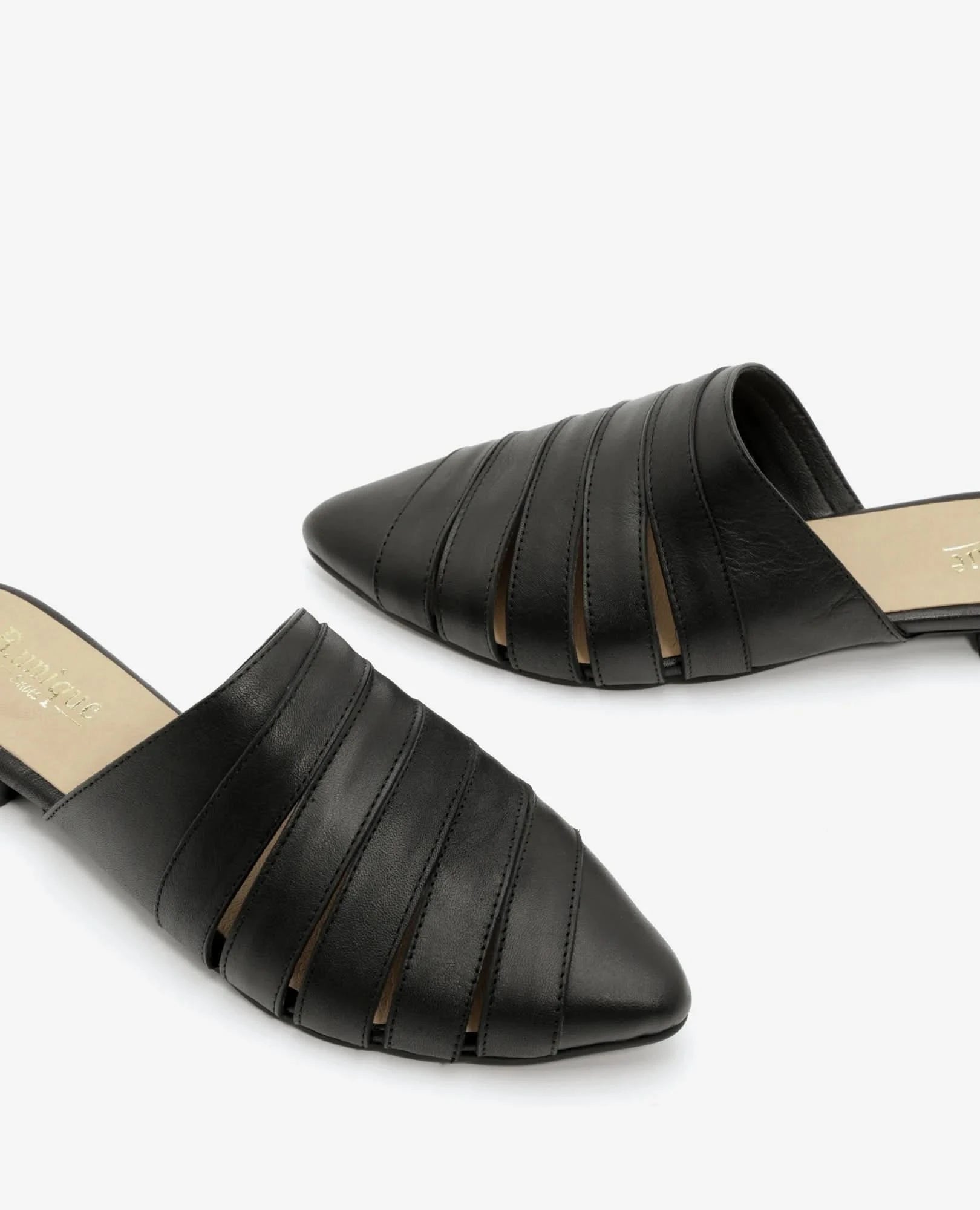 כפכפי מיול עם רצועות