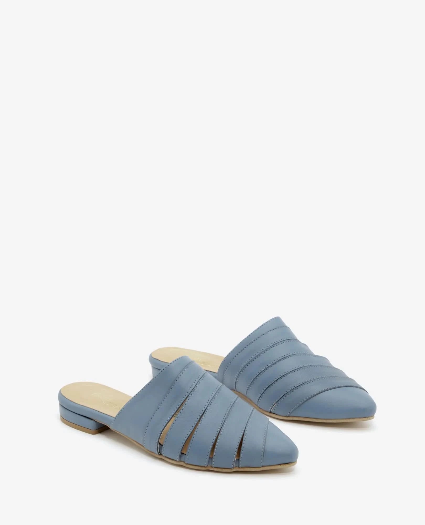 כפכפי מיול עם רצועות