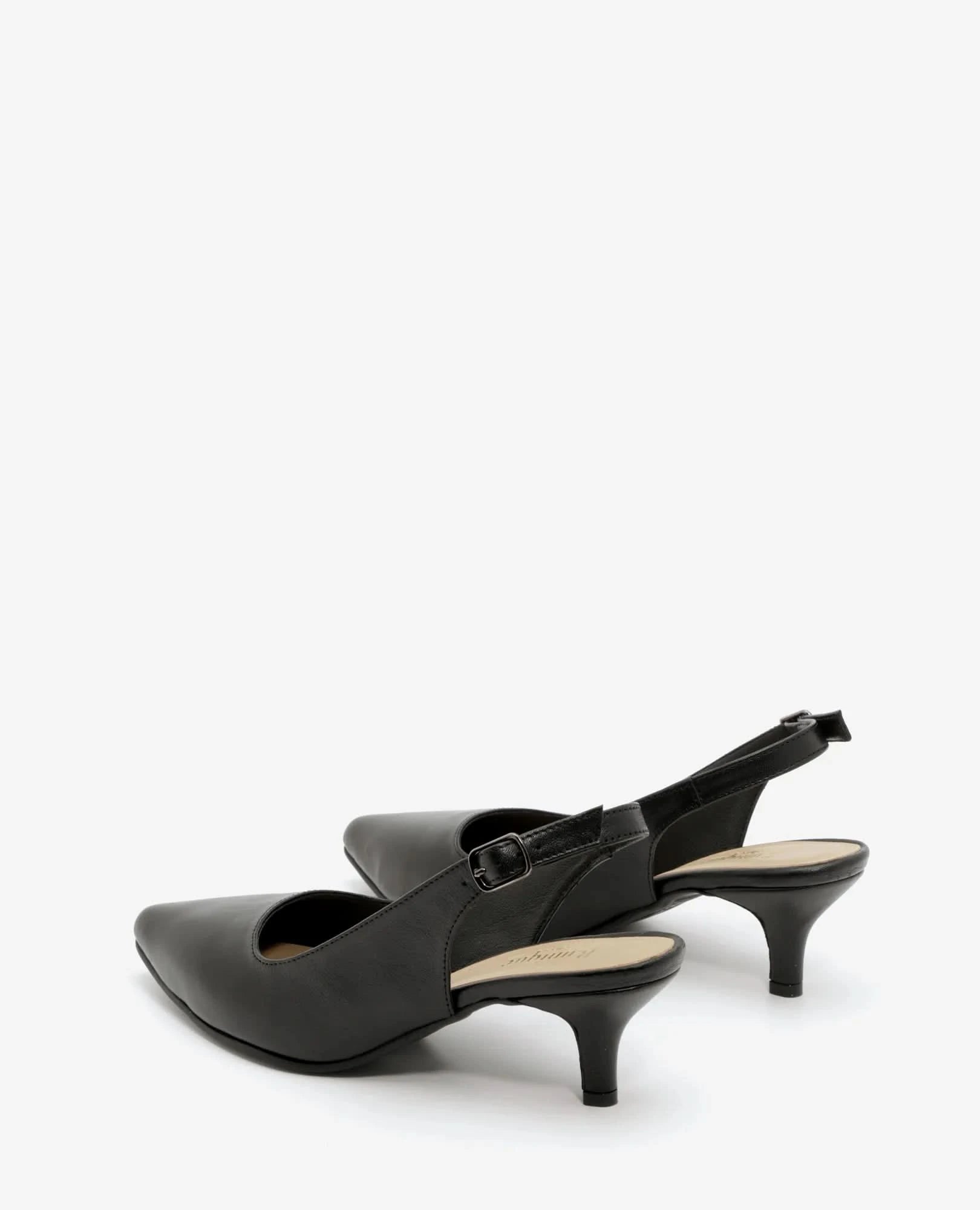 כפכפי עקב שפיץ- לוריין