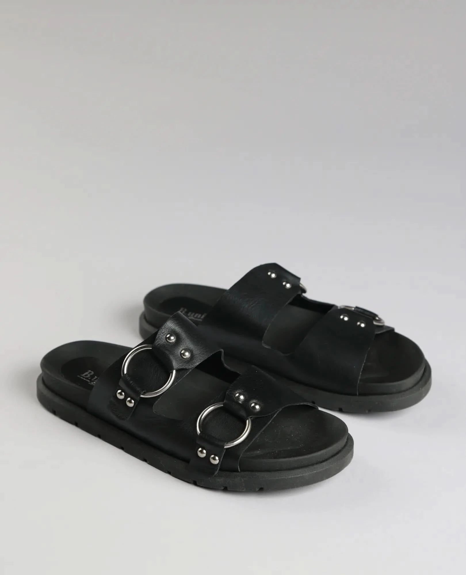 כפכפי רצועות - אמנדה - B Unique