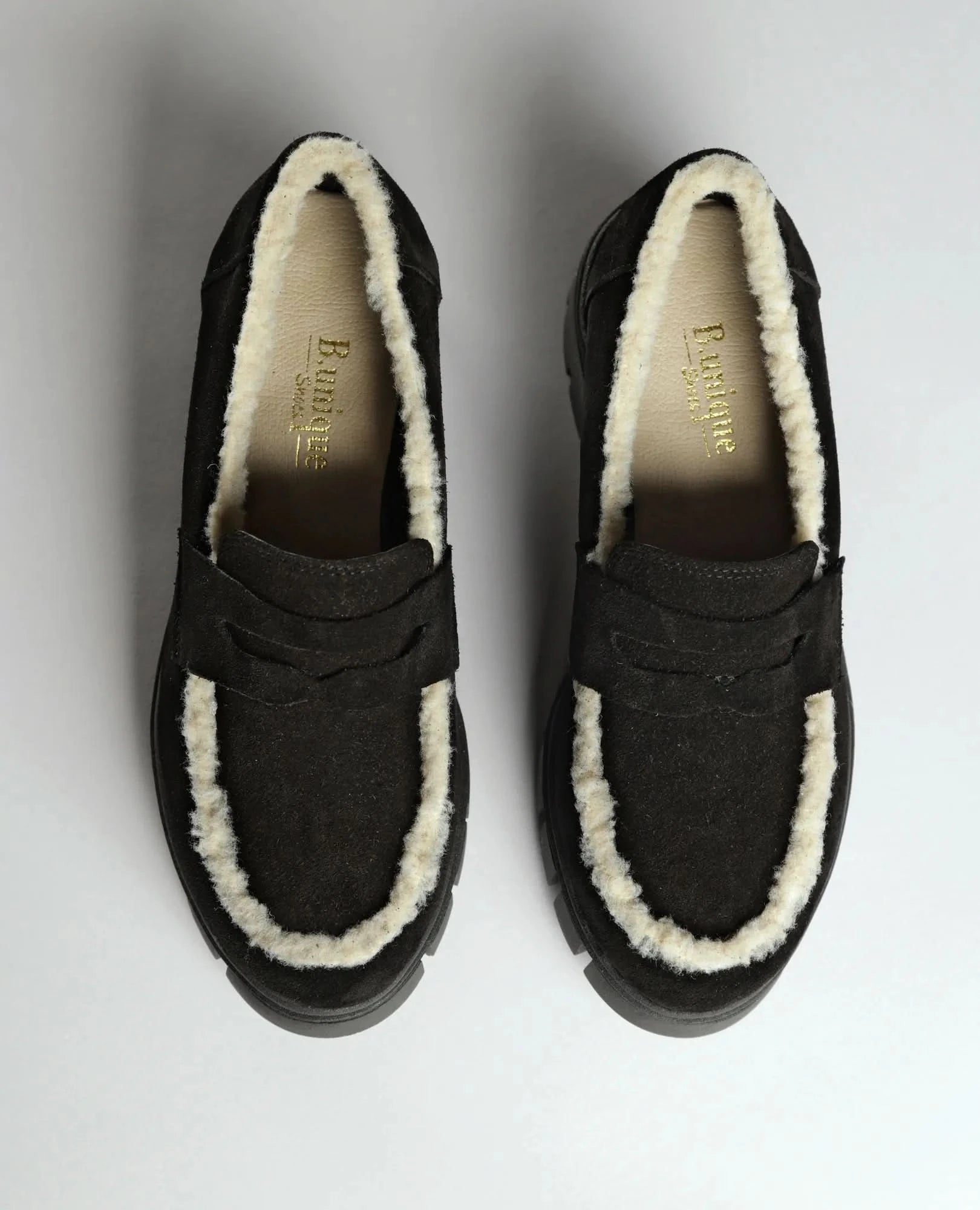 אוקספורד זמש ופרווה - דניאל - B Unique