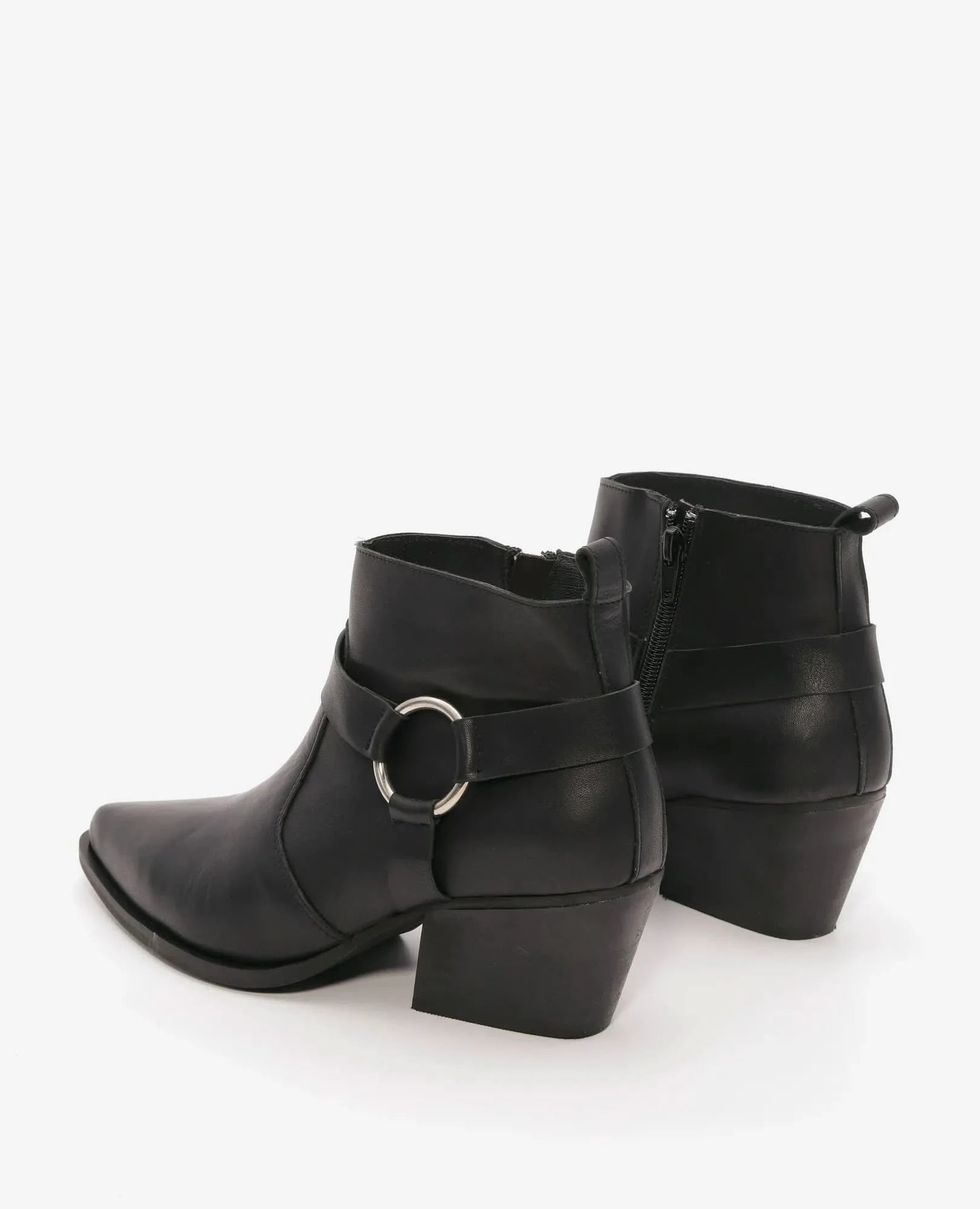 מגפוני עור בסגנון בוקרים דגם סופיה | מגפונים לנשים בי יוניק