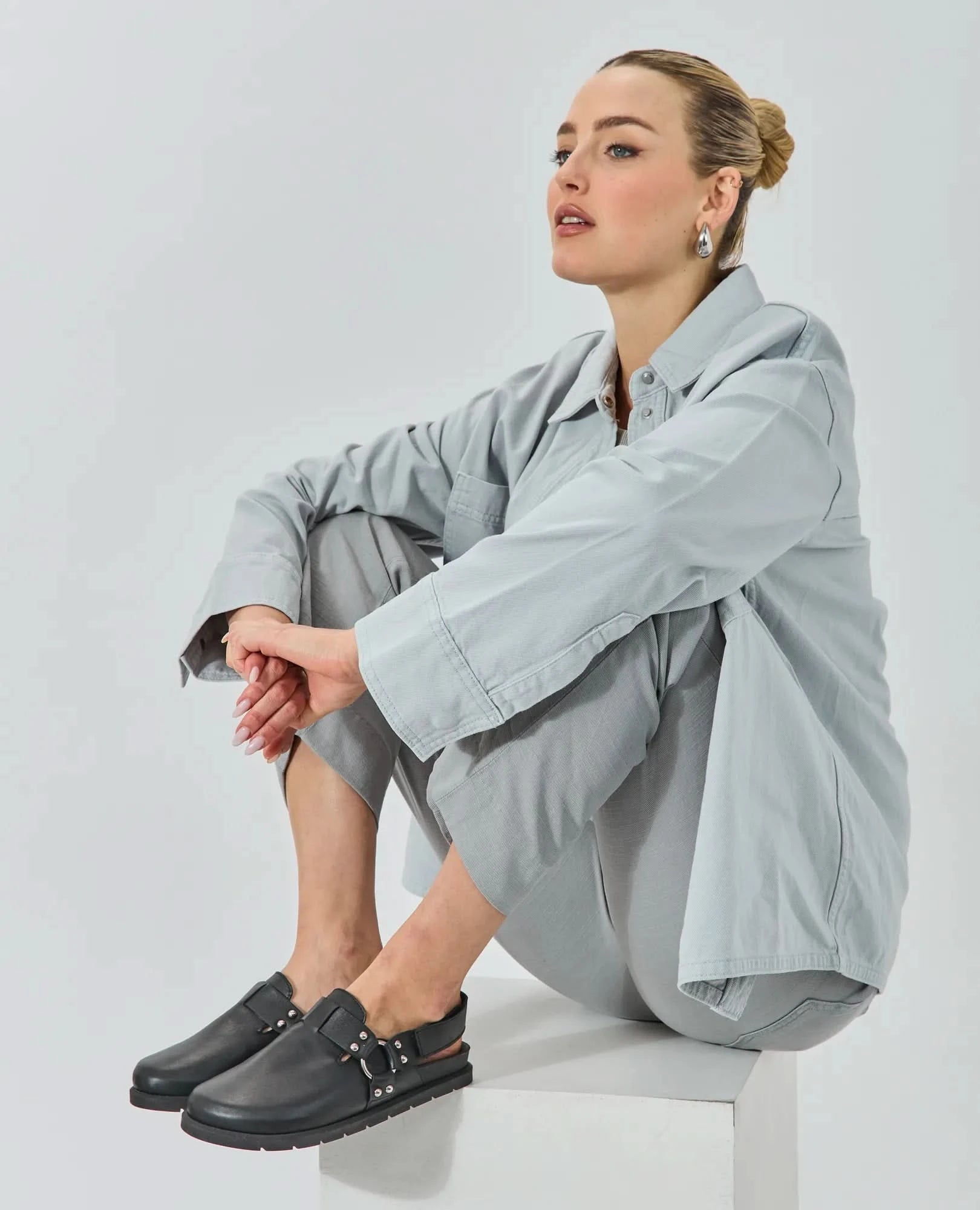 כפכפים סגורים - ג'יה - B Unique -  כפכפים