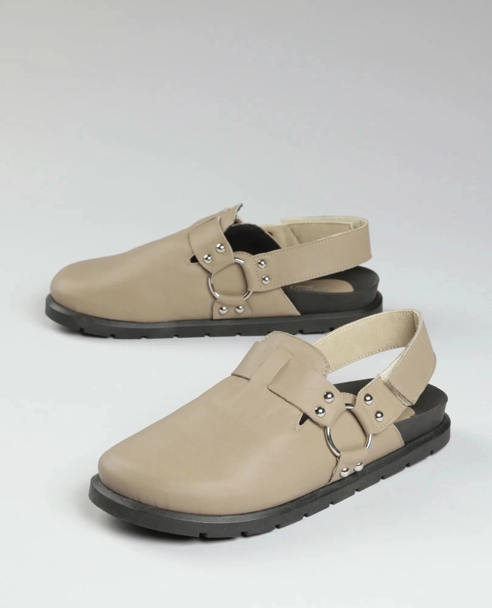 כפכפים סגורים - ג'יה - B Unique -  כפכפים