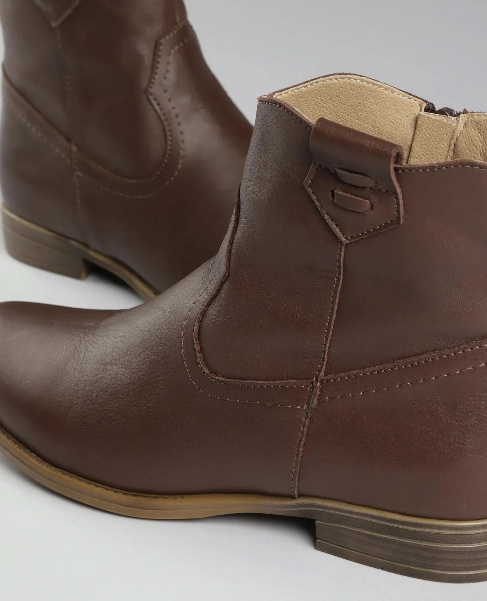 מגפונים שטוחים - אמור - B Unique -  מגפונים