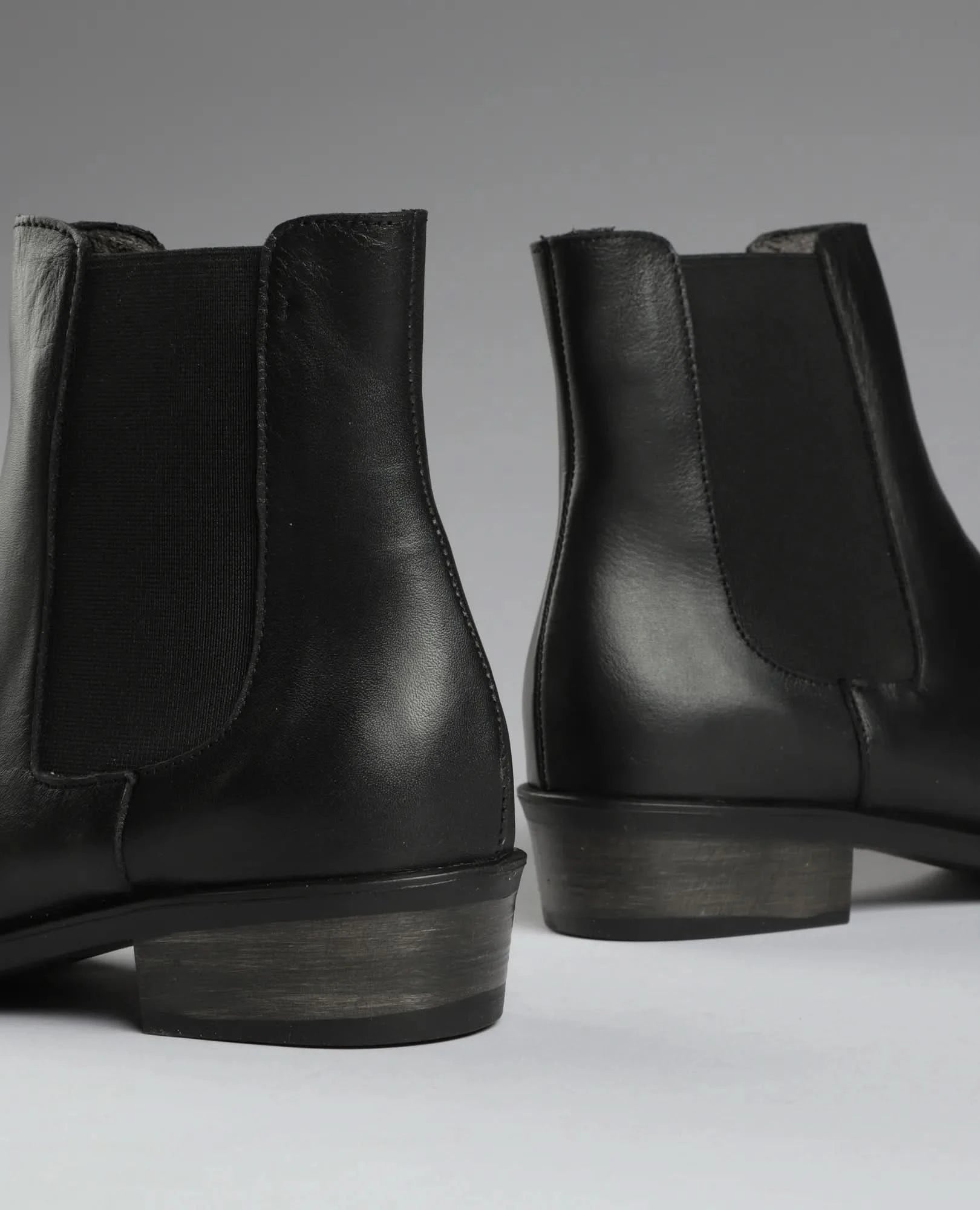 מגפוני צ'לסי - ספיר - B Unique -  מגפונים