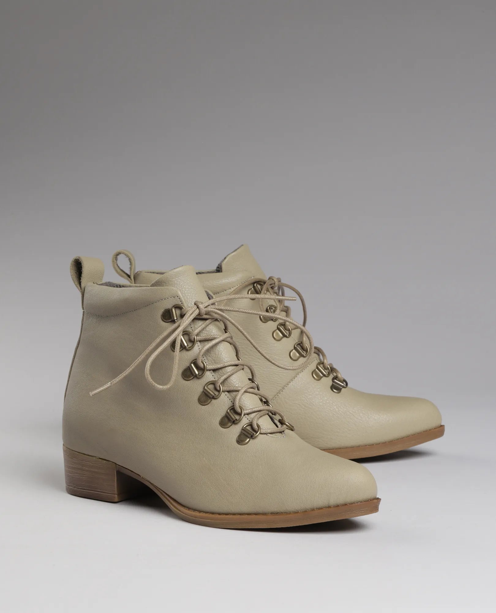 מגפוני שרוכים - עופרי - B Unique -  מגפונים