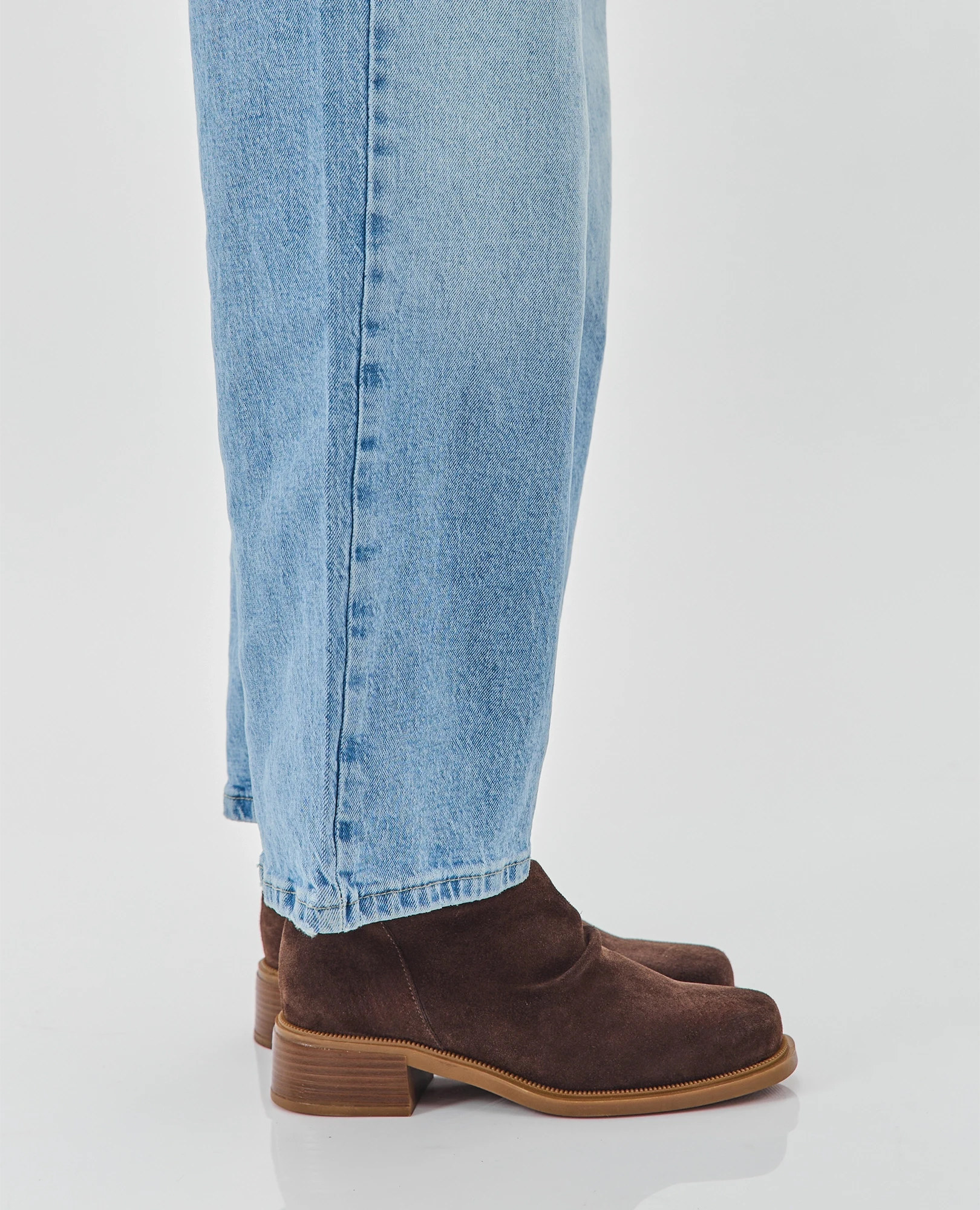 מגפוני זמש - אוראל - B Unique -  מגפונים