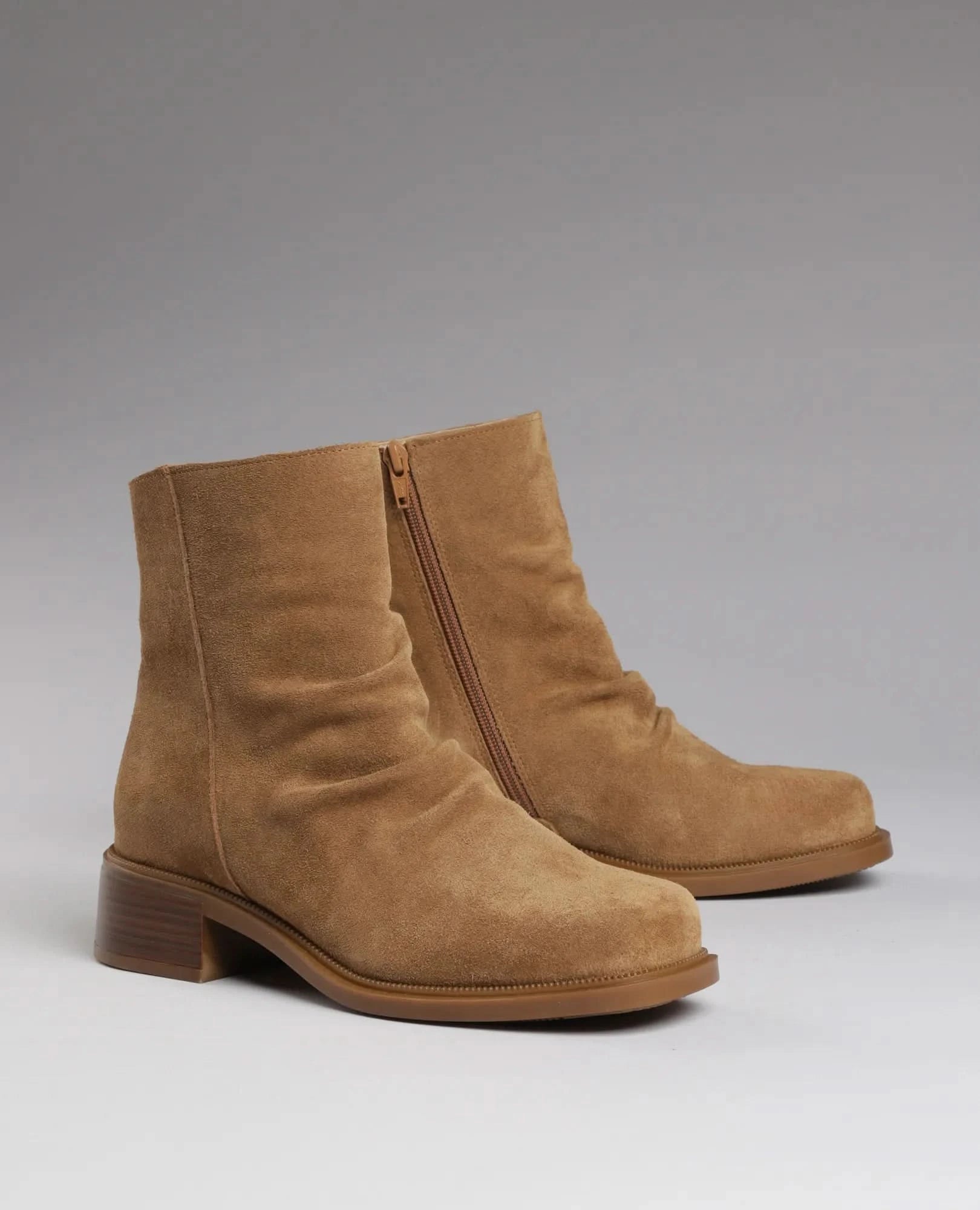 מגפוני זמש - אוראל - B Unique -  מגפונים