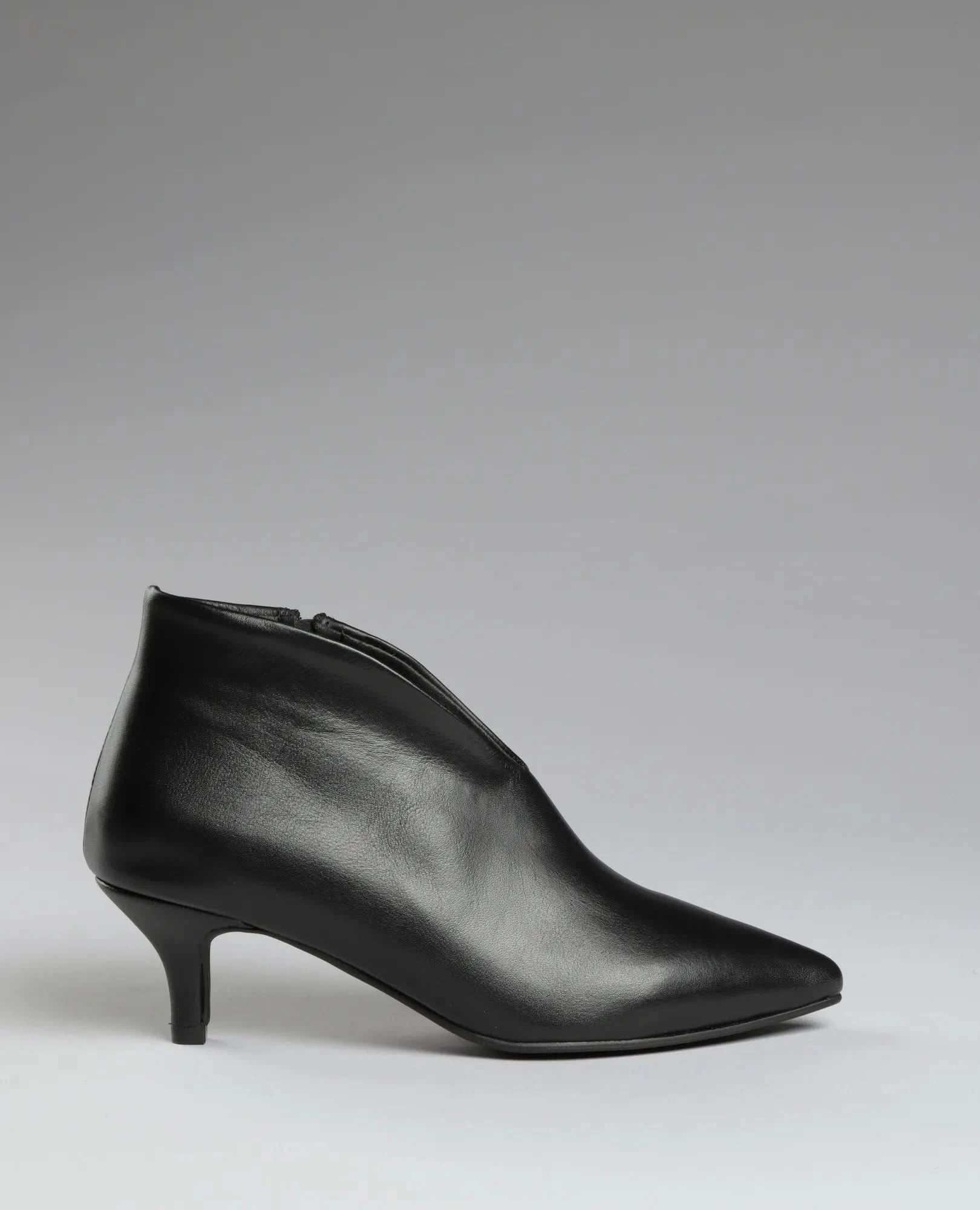 מגפוני עקב - מירי - B Unique -  מגפונים