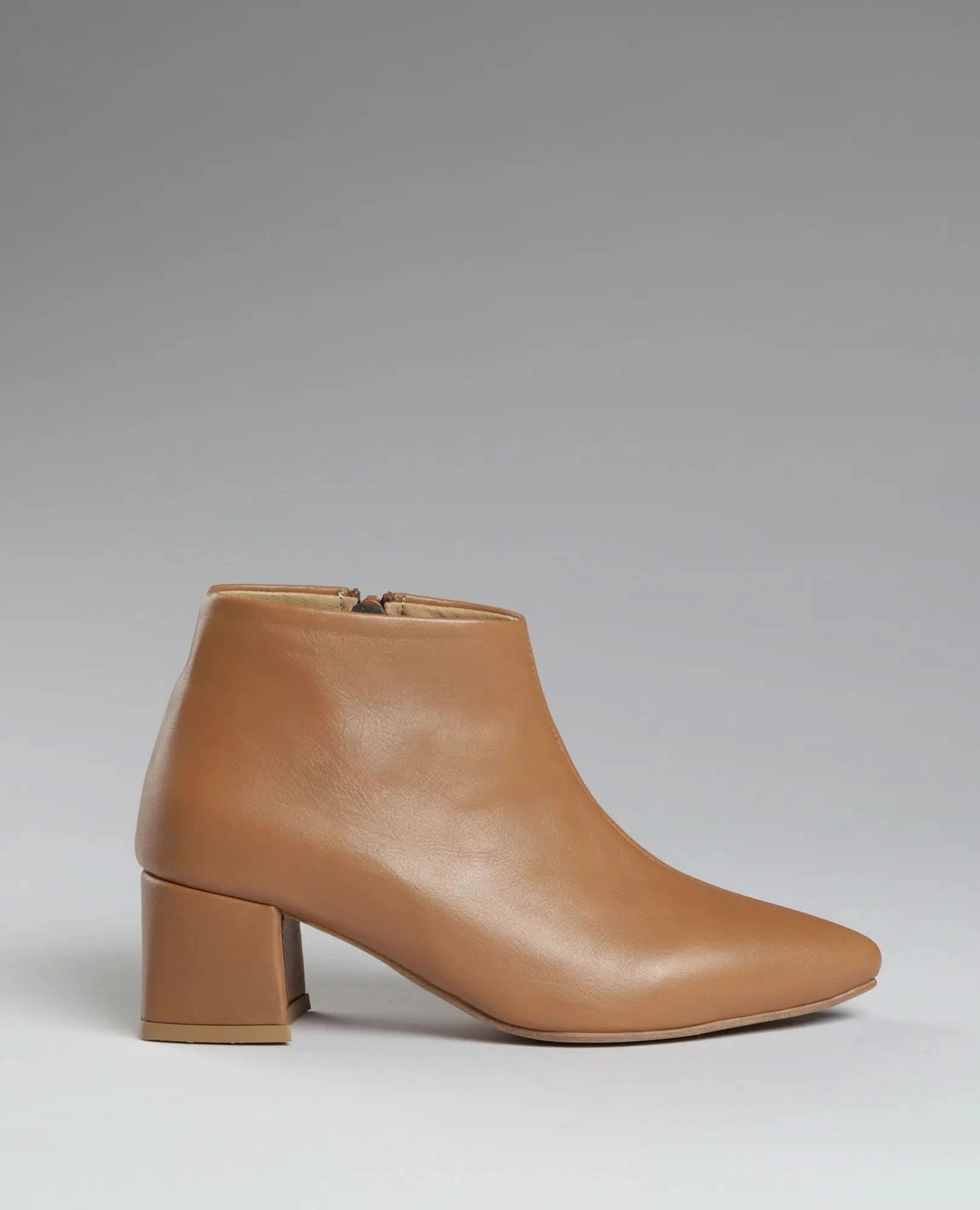 מגפוני עקב - רומי - B Unique -  מגפונים