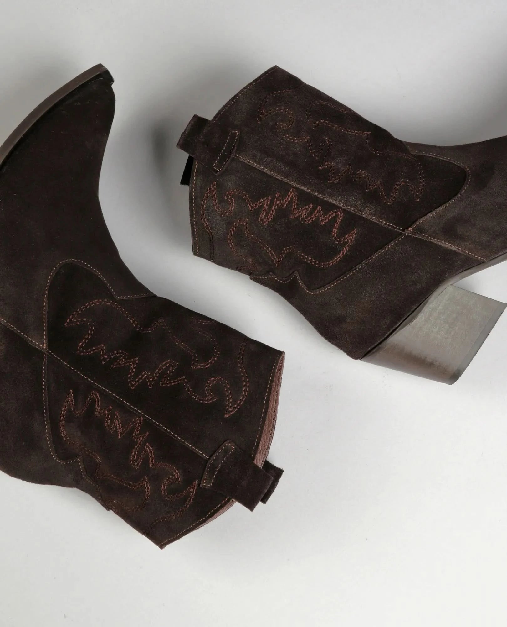 מגפוני בוקרים - נרקיס - B Unique -  מגפונים