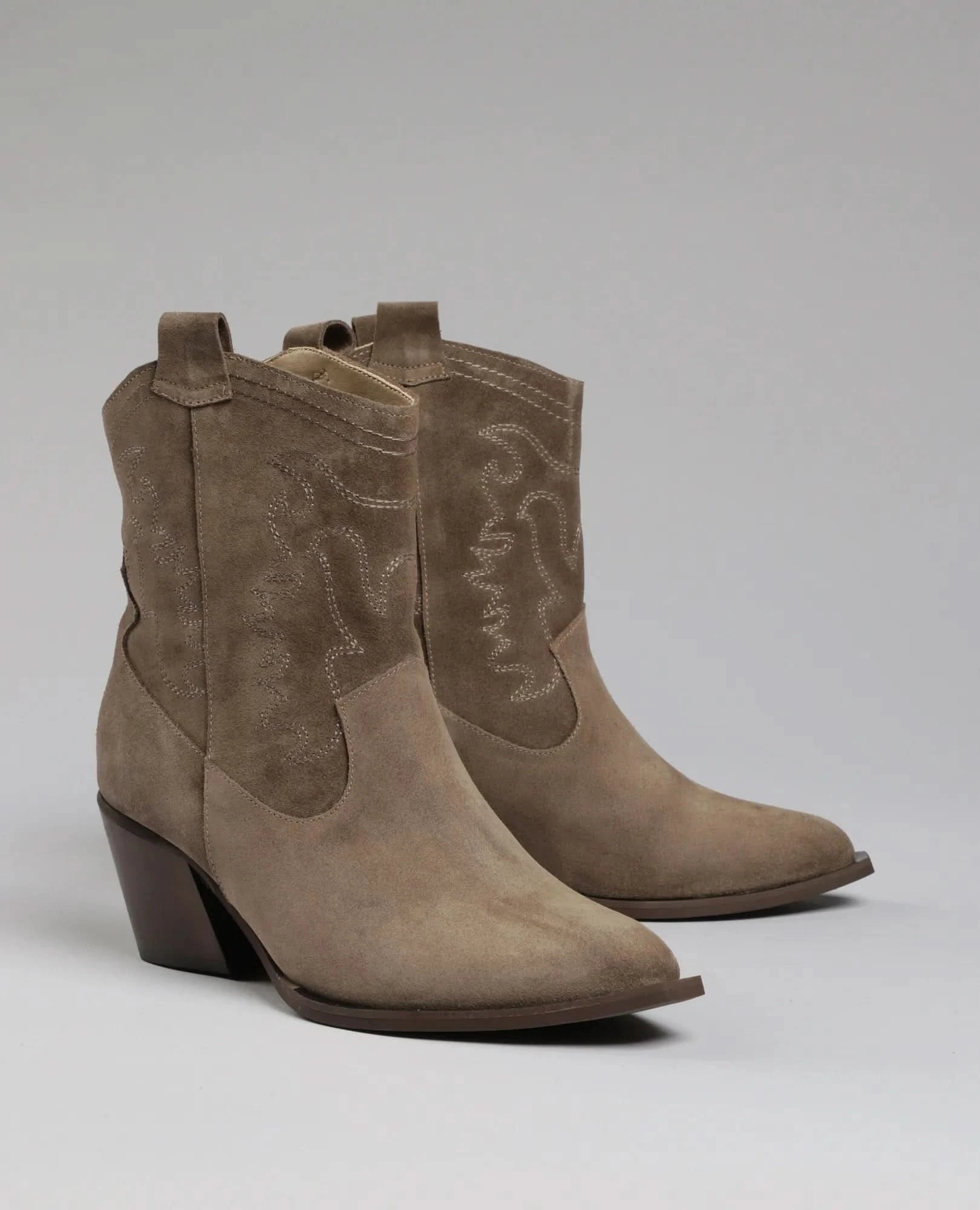 מגפוני בוקרים - נרקיס - B Unique -  מגפונים