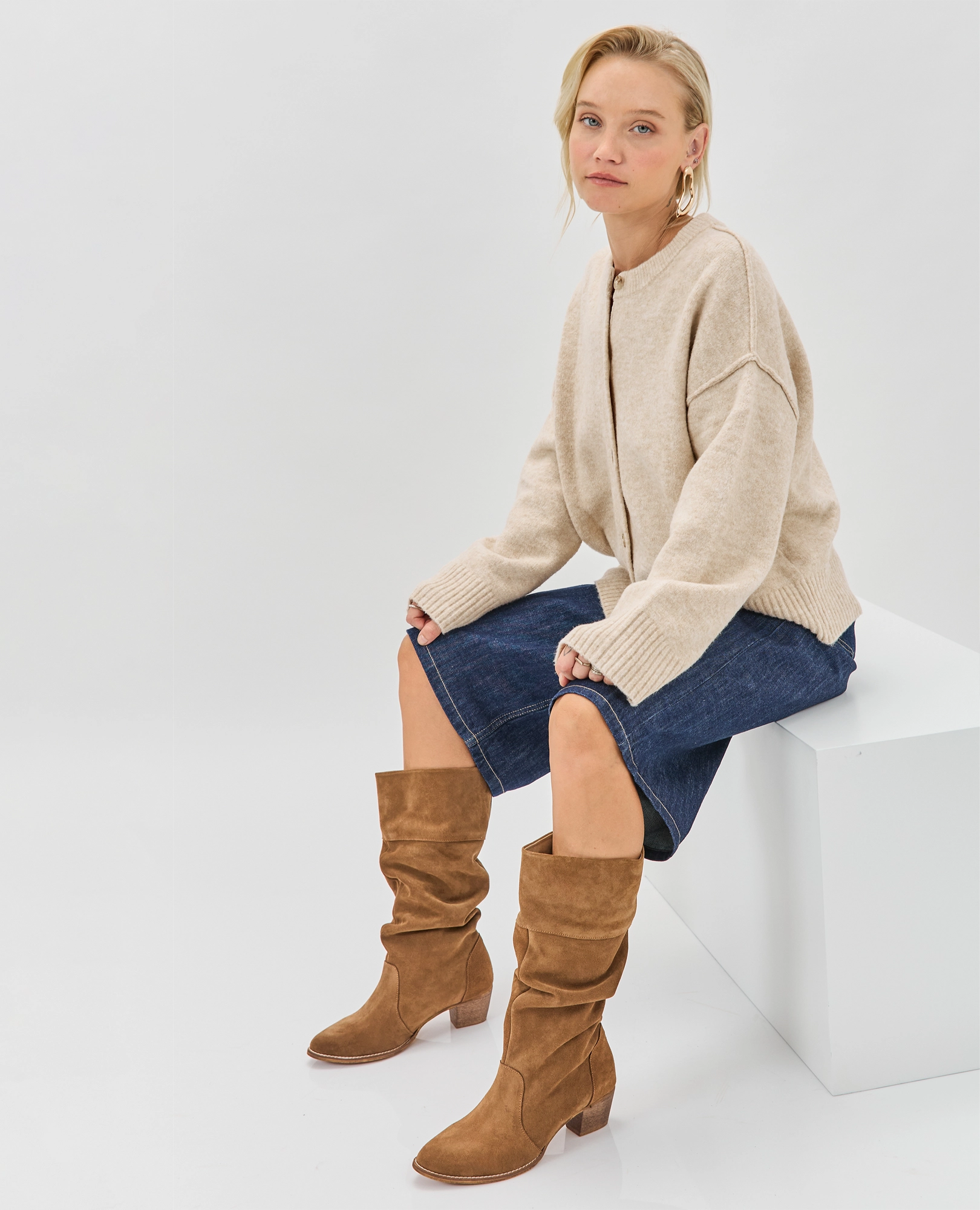 מגפי עקב - ליה - B Unique -  מגפיים