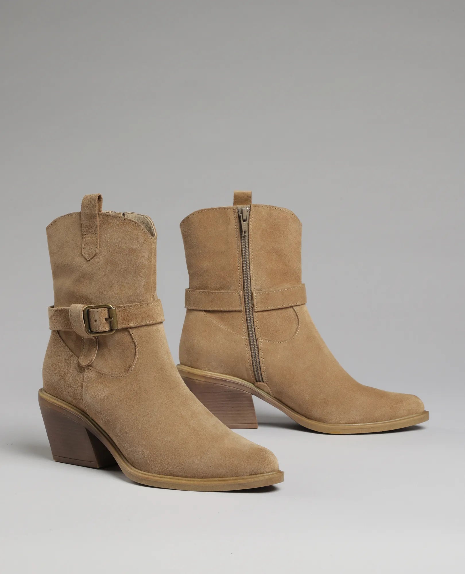 מגפוני בוקרים - נוי - B Unique -  מגפונים