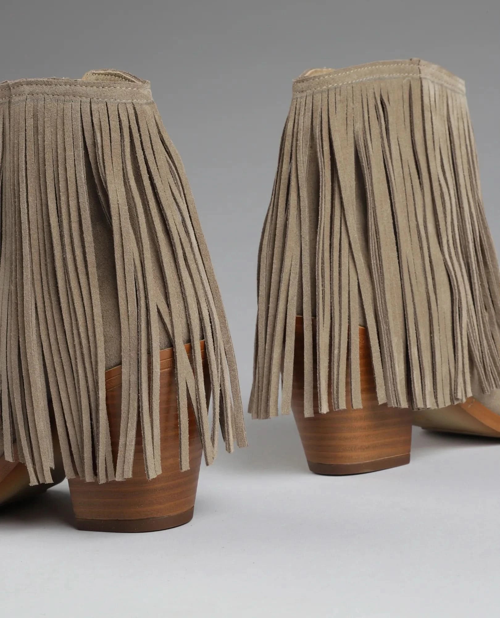 מגפוני פרנזים - אמליה - B Unique -  מגפונים