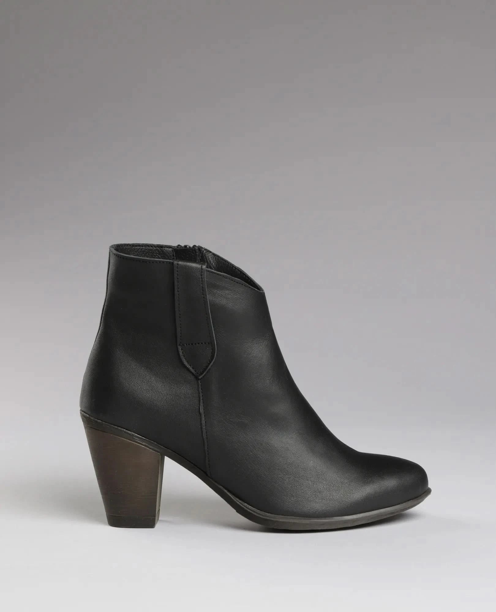 מגפוני עקב- אליאן - B Unique -  