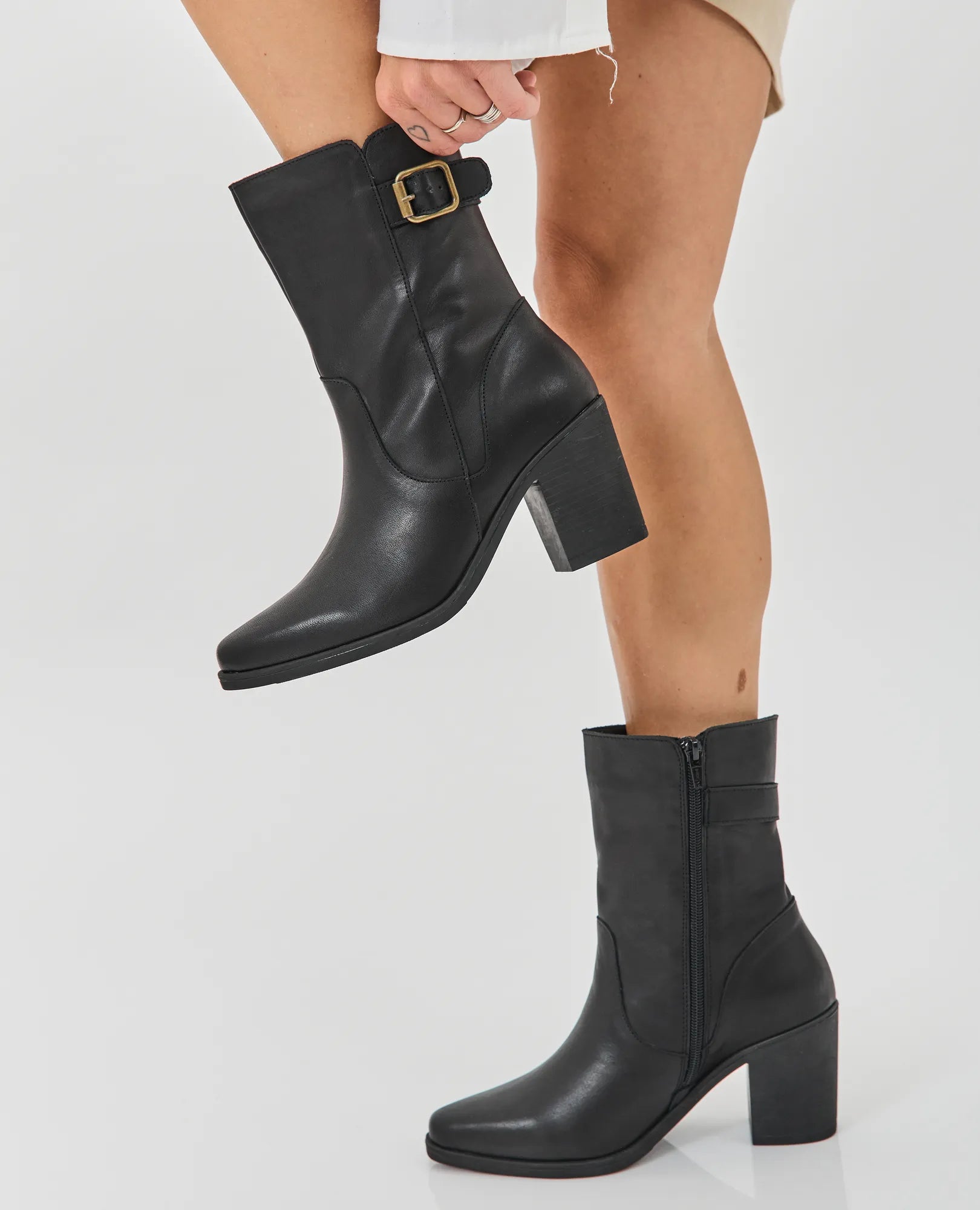 מגפוני עקב - אשלי - B Unique -  מגפונים