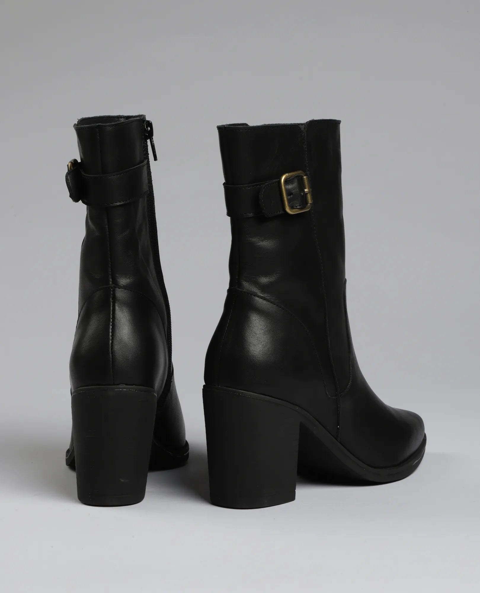 מגפוני עקב - אשלי - B Unique -  מגפונים