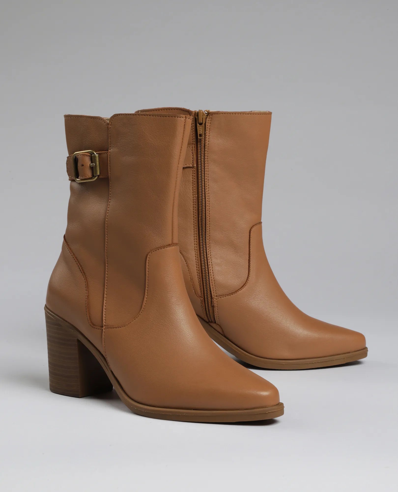 מגפוני עקב - אשלי - B Unique -  מגפונים