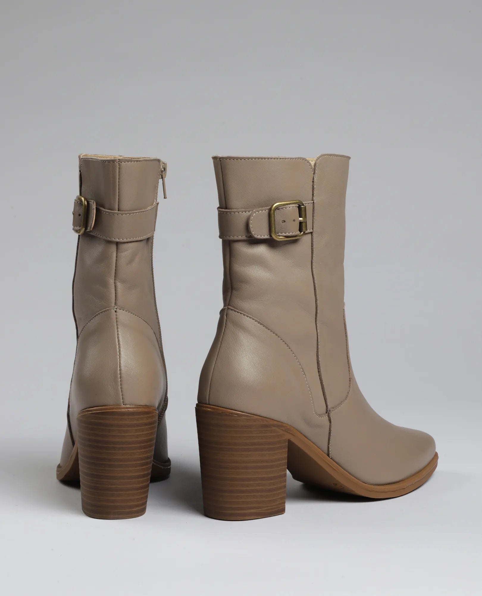 מגפוני עקב - אשלי - B Unique -  מגפונים