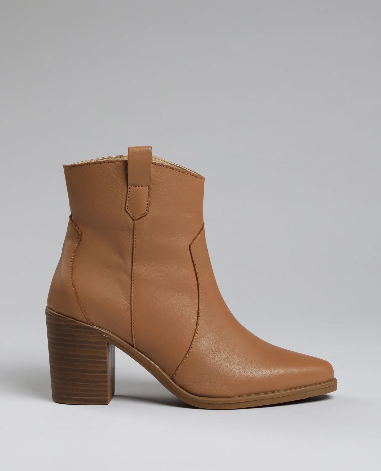 מגפוני עקב - מרי קייט - B Unique -  מגפונים