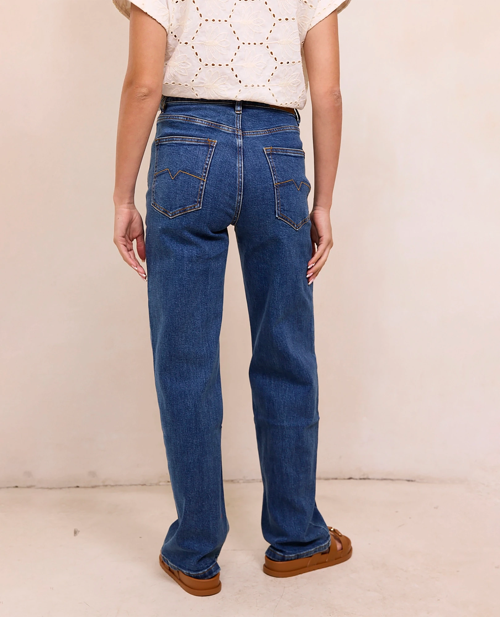 ג'ינס דגם רוז - B Unique -  מכנסיים