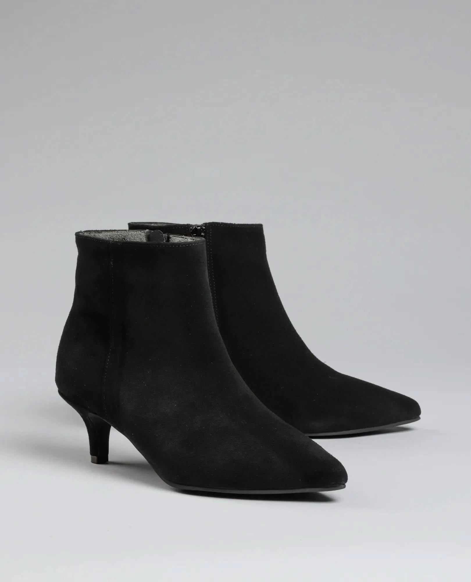 מגפוני עקב- אוריה - B Unique -  מגפונים