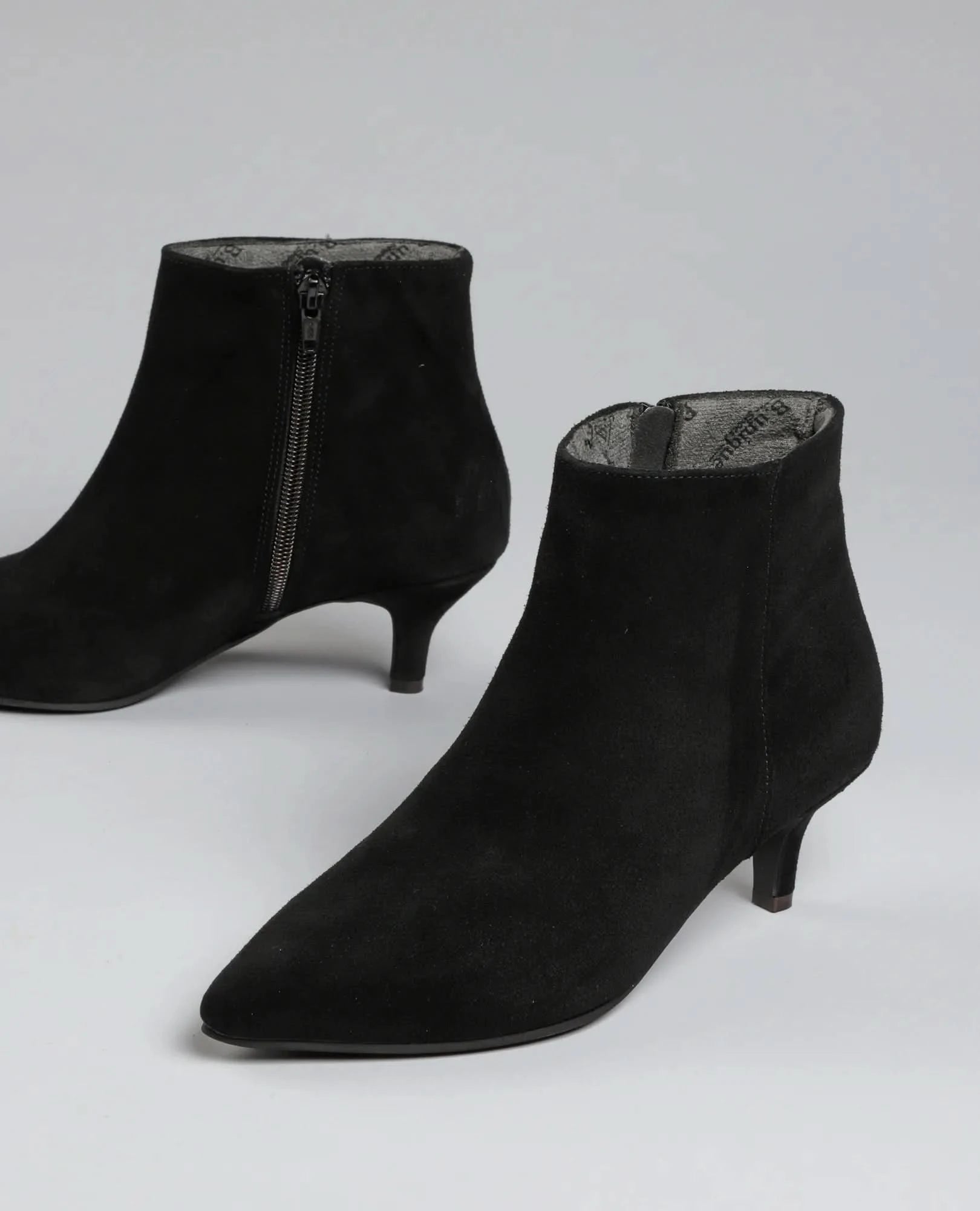 מגפוני עקב- אוריה - B Unique -  מגפונים