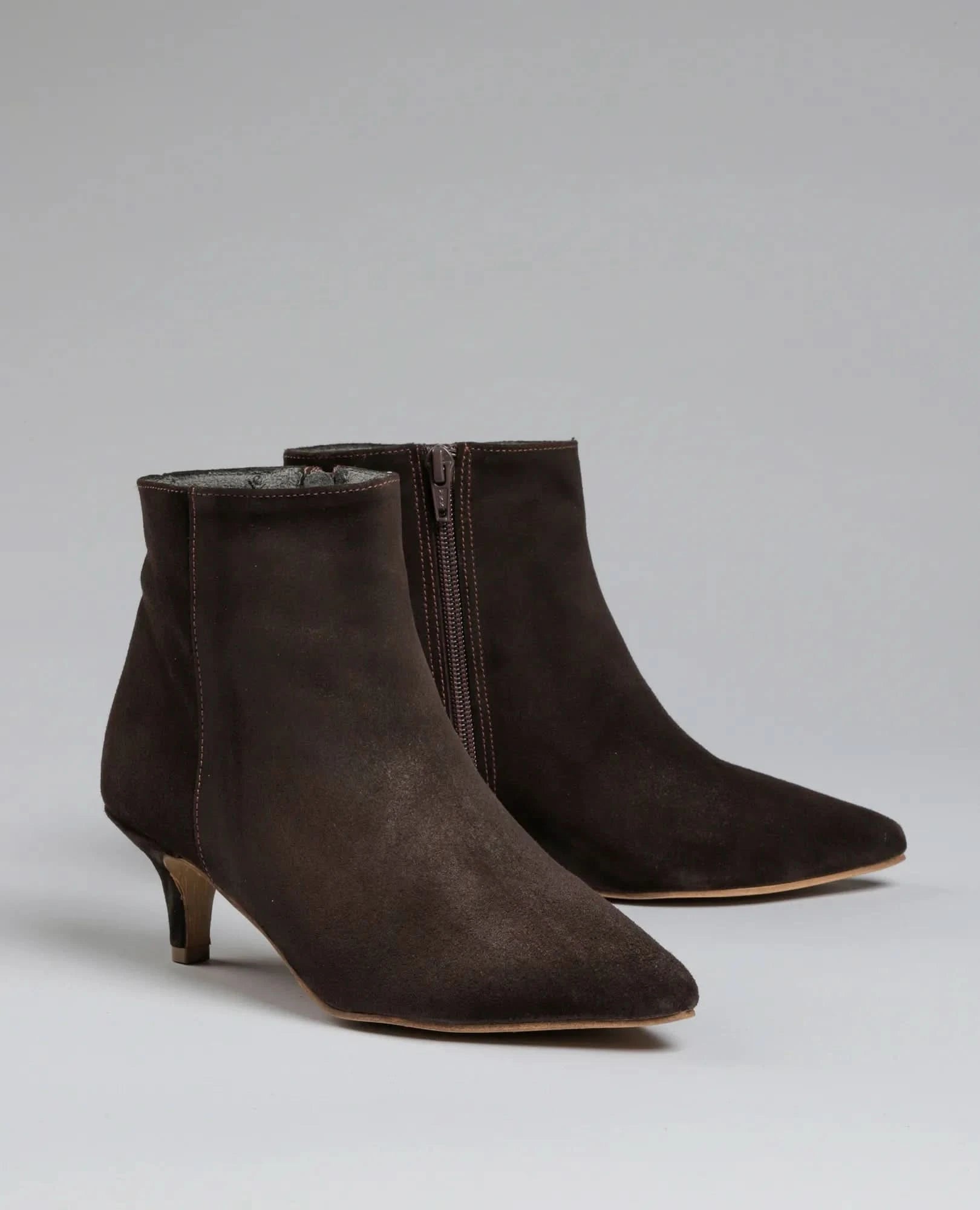 מגפוני עקב- אוריה - B Unique -  מגפונים