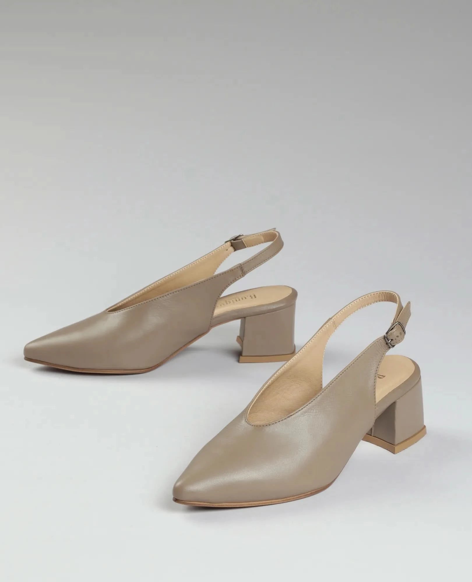 נעלי עקב שפיץ - דנה - B Unique -  נעלי עקב